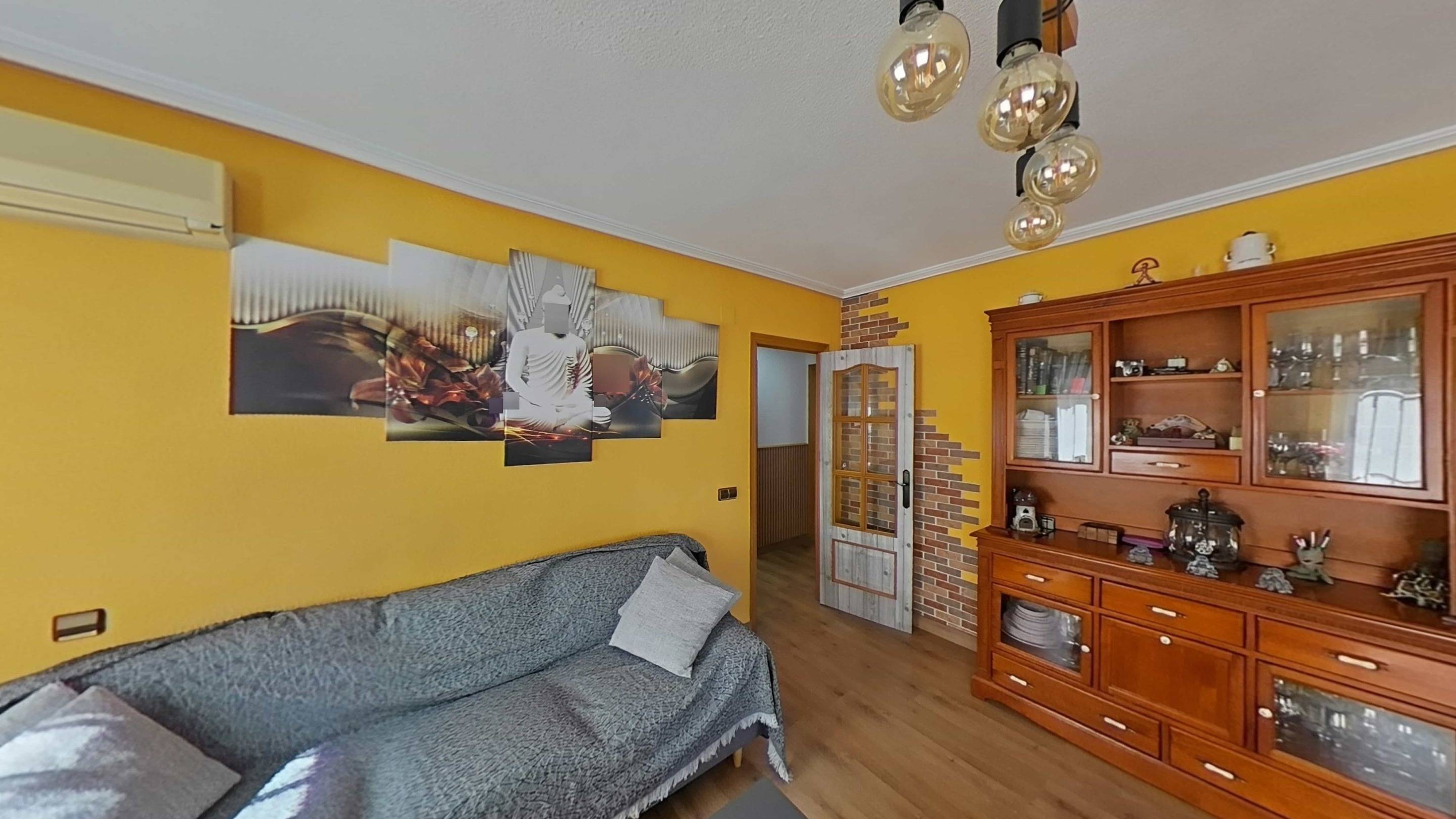 For sale - 4 Bedroom 2 Bathroom Villa in Torrevieja - Los Balcones  - Alicante