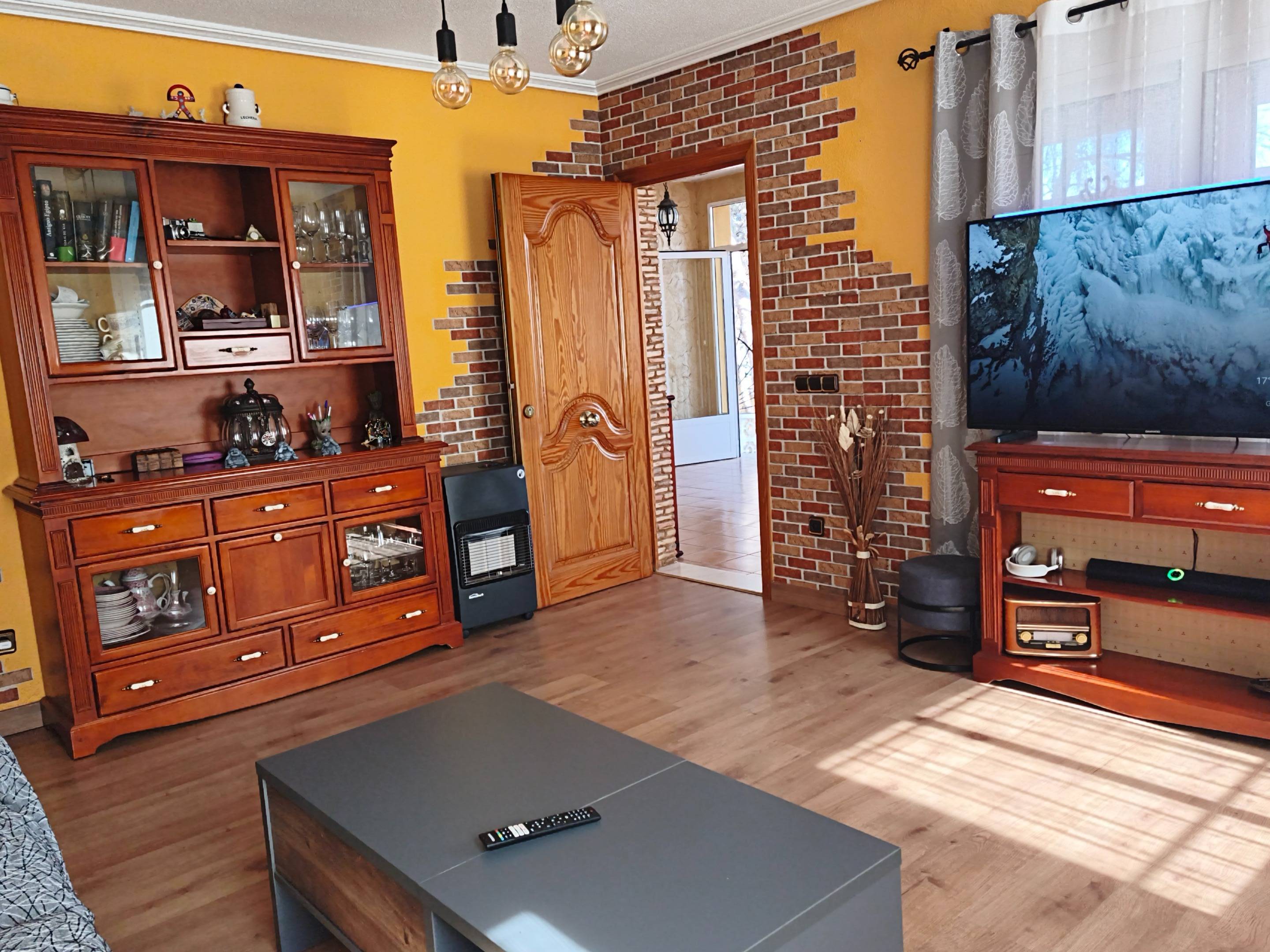 For sale - 4 Bedroom 2 Bathroom Villa in Torrevieja - Los Balcones  - Alicante