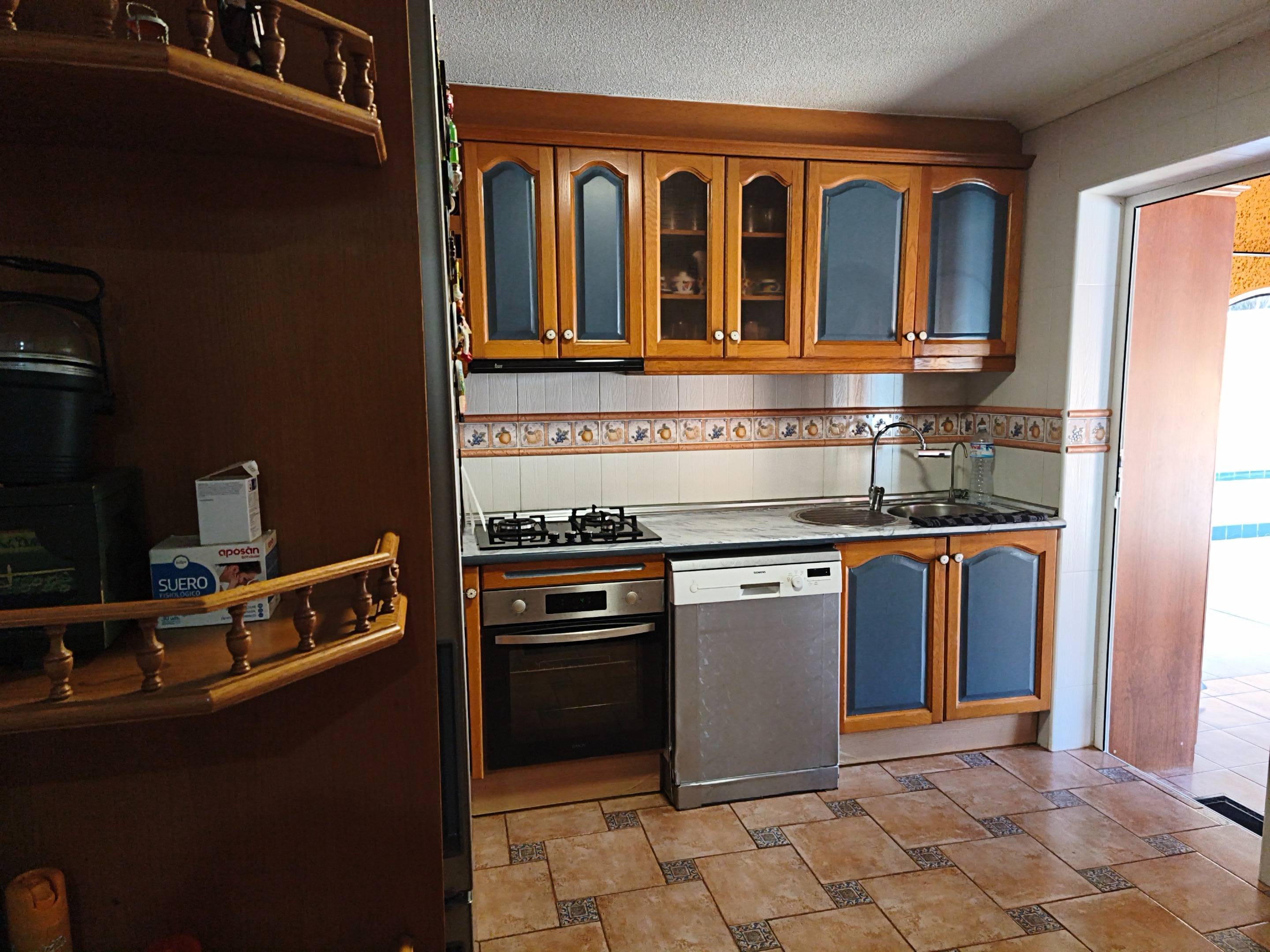 For sale - 4 Bedroom 2 Bathroom Villa in Torrevieja - Los Balcones  - Alicante