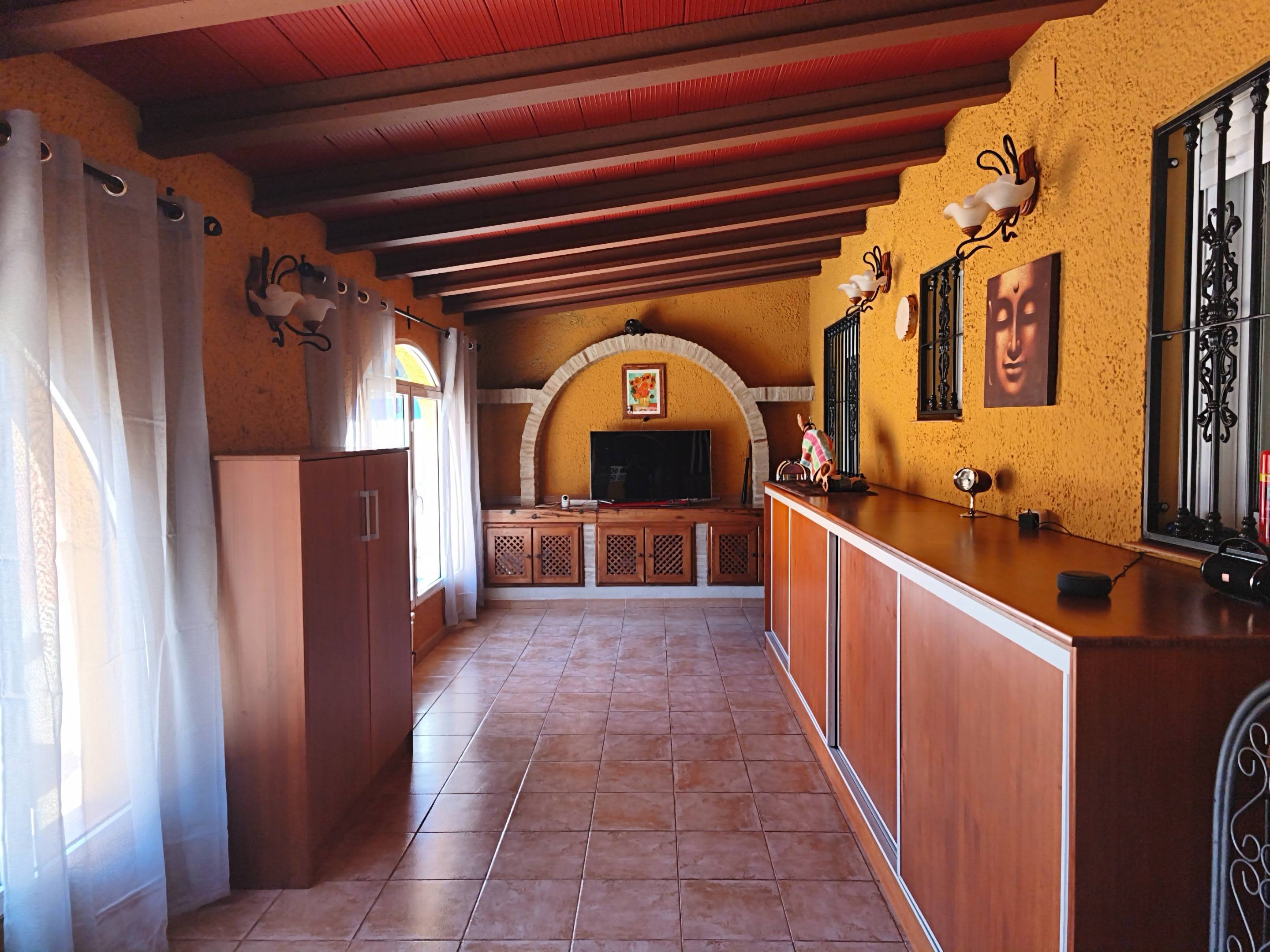 For sale - 4 Bedroom 2 Bathroom Villa in Torrevieja - Los Balcones  - Alicante