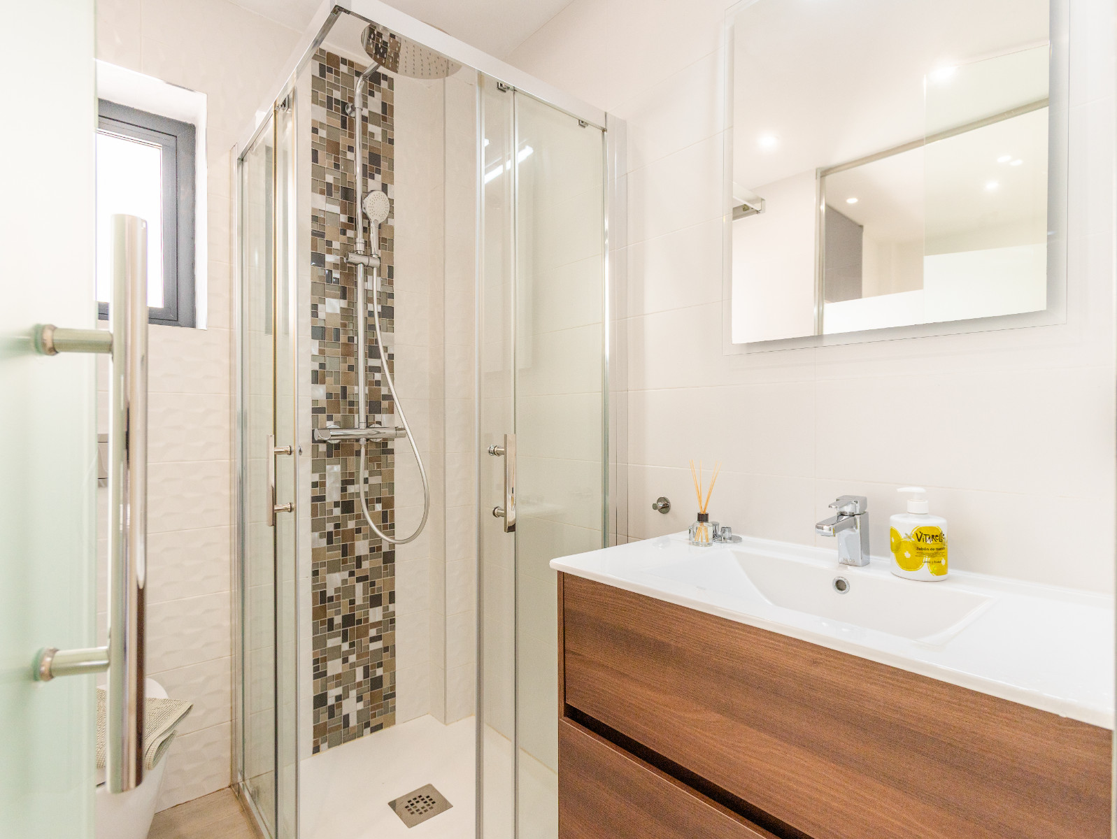 For sale - 3 Bedroom 2 Bathroom Villa in Rojales - Inland  - Alicante