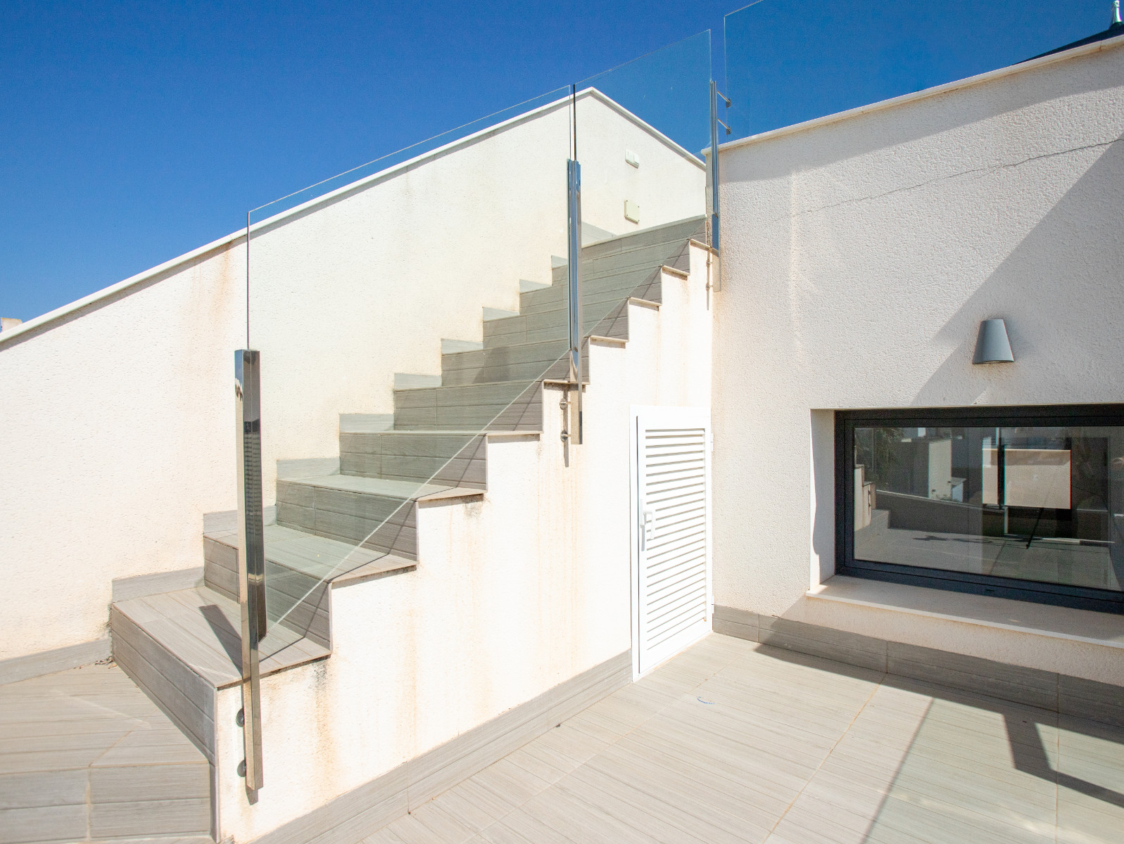 For sale - 3 Bedroom 2 Bathroom Villa in Rojales - Inland  - Alicante