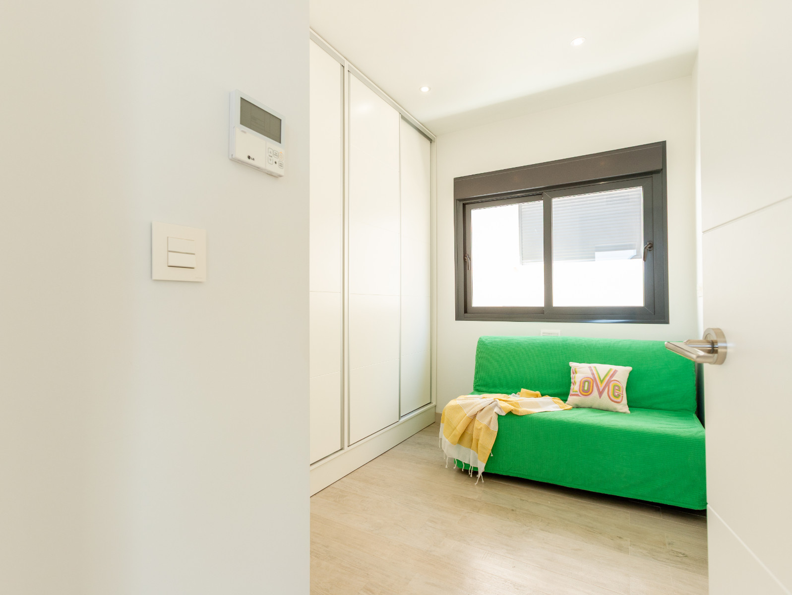 For sale - 3 Bedroom 2 Bathroom Villa in Rojales - Inland  - Alicante