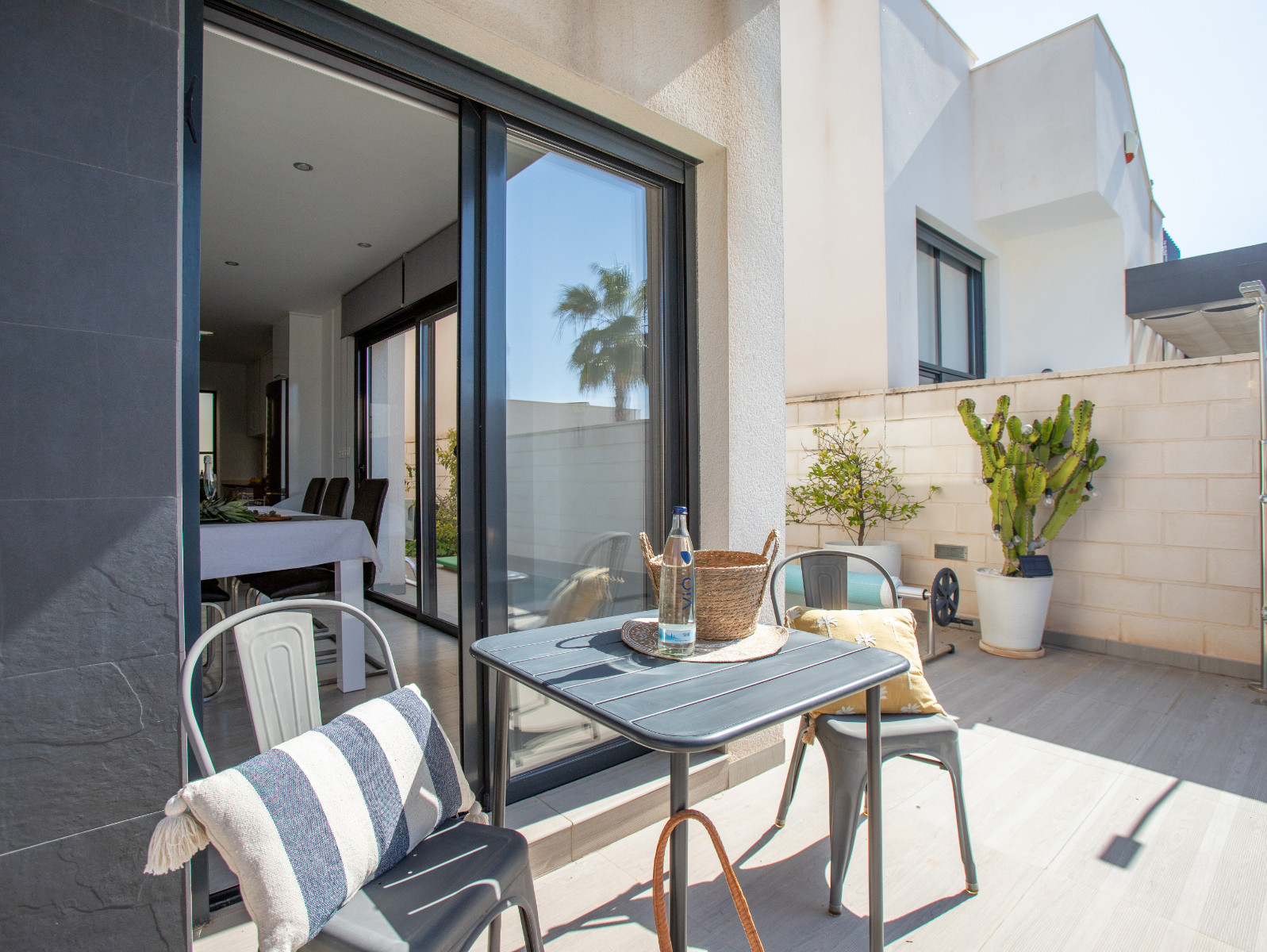 For sale - 3 Bedroom 2 Bathroom Villa in Rojales - Inland  - Alicante