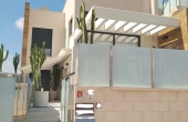 27-85-238-11-579/77273, 3 Bedroom 3 Bathroom Villa in Orihuela Costa