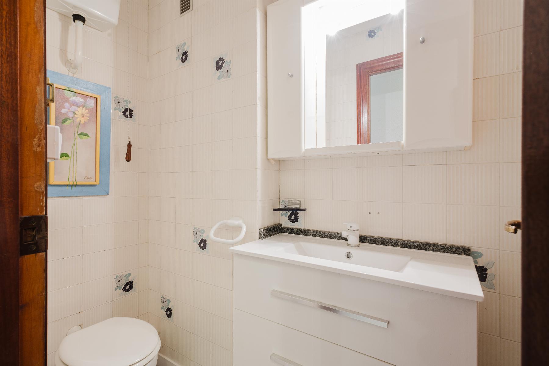 For sale - 3 Bedroom 2 Bathroom Apartment in Torrevieja - Costa Blanca  - Alicante