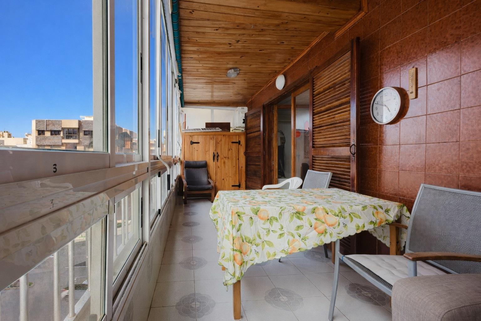 For sale - 3 Bedroom 2 Bathroom Apartment in Torrevieja - Costa Blanca  - Alicante