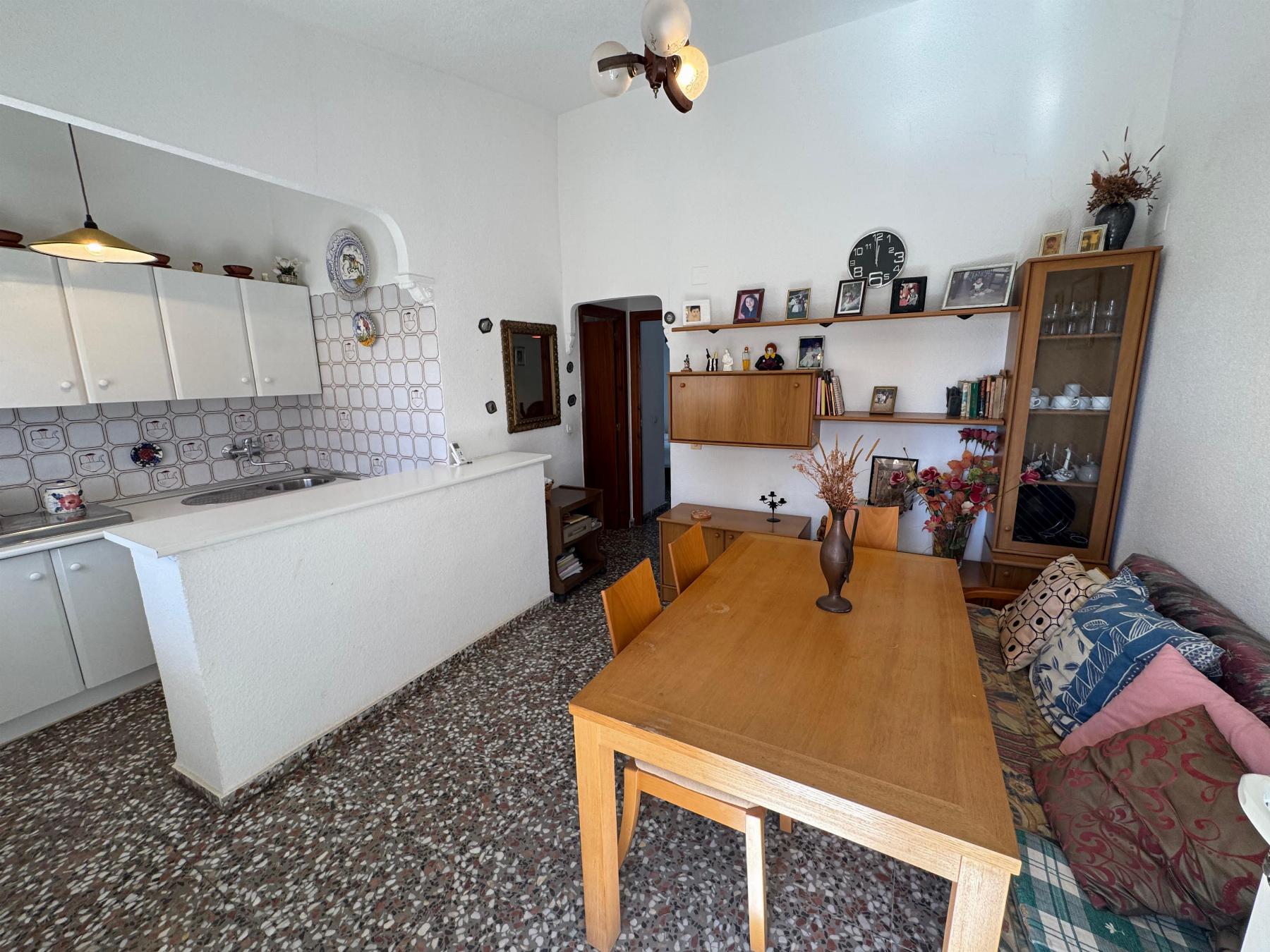 For sale - 3 Bedroom 2 Bathroom Town House in Torrevieja - Costa Blanca  - Alicante