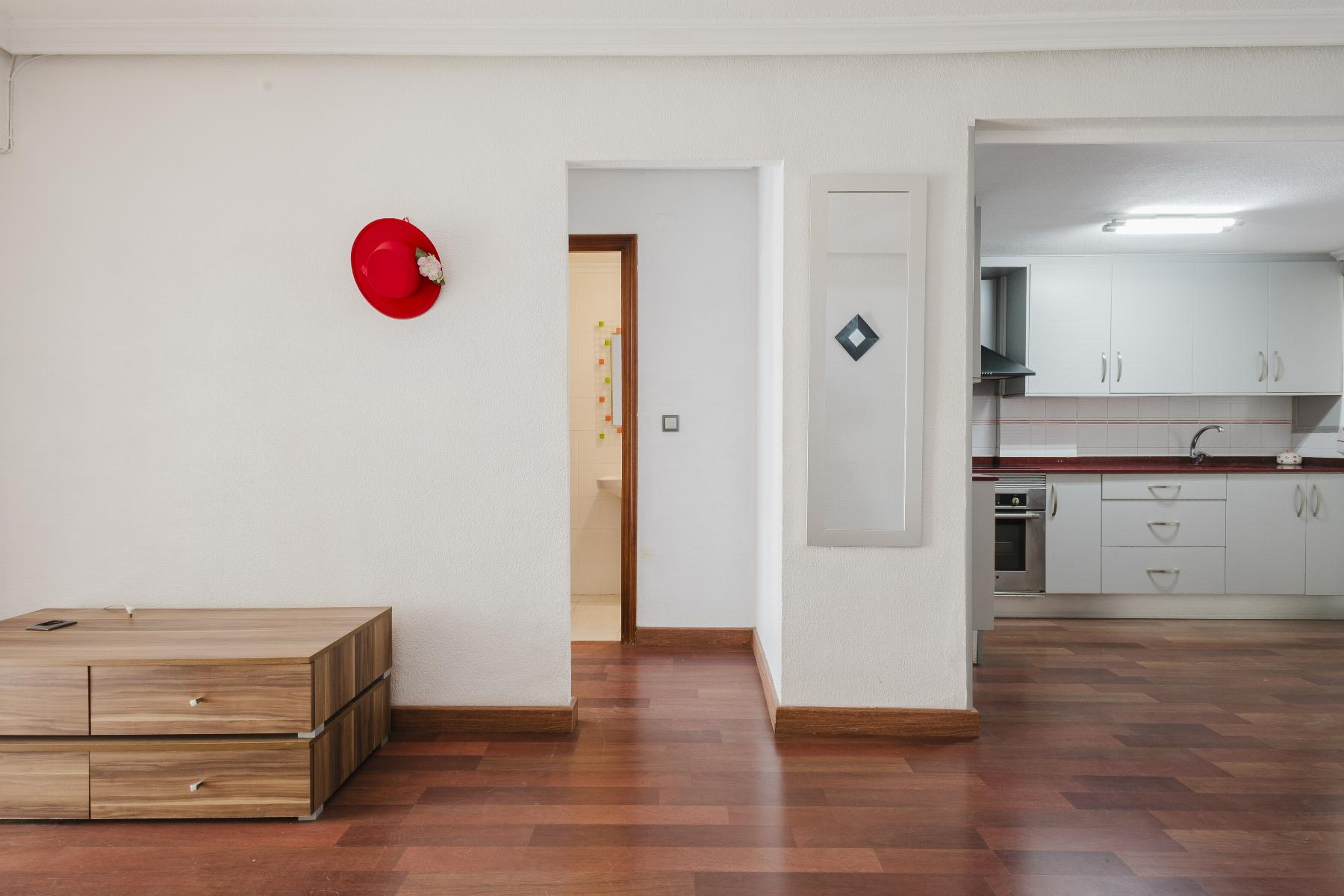 For sale - 3 Bedroom 2 Bathroom Apartment in Torrevieja - Costa Blanca  - Alicante