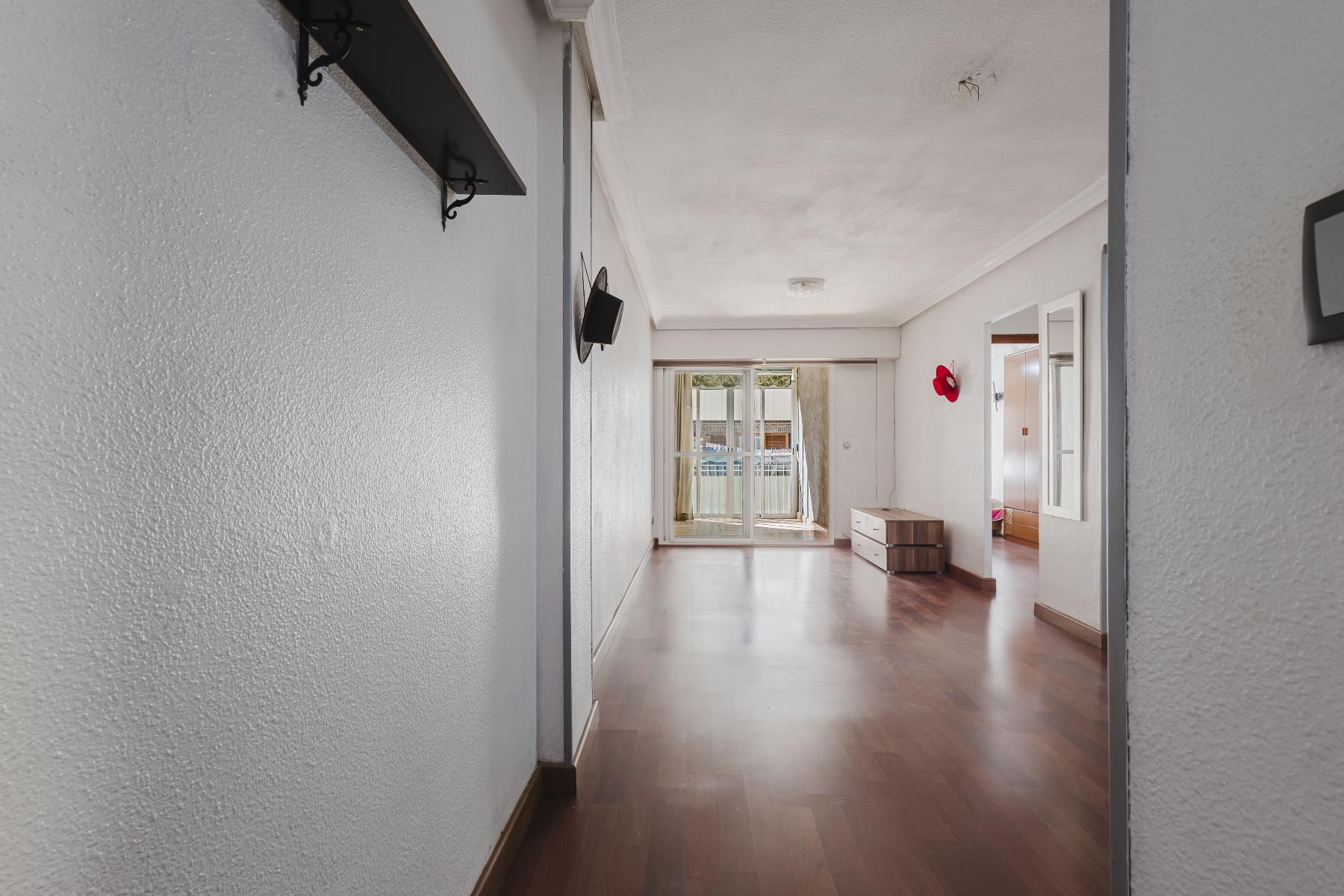 For sale - 3 Bedroom 2 Bathroom Apartment in Torrevieja - Costa Blanca  - Alicante