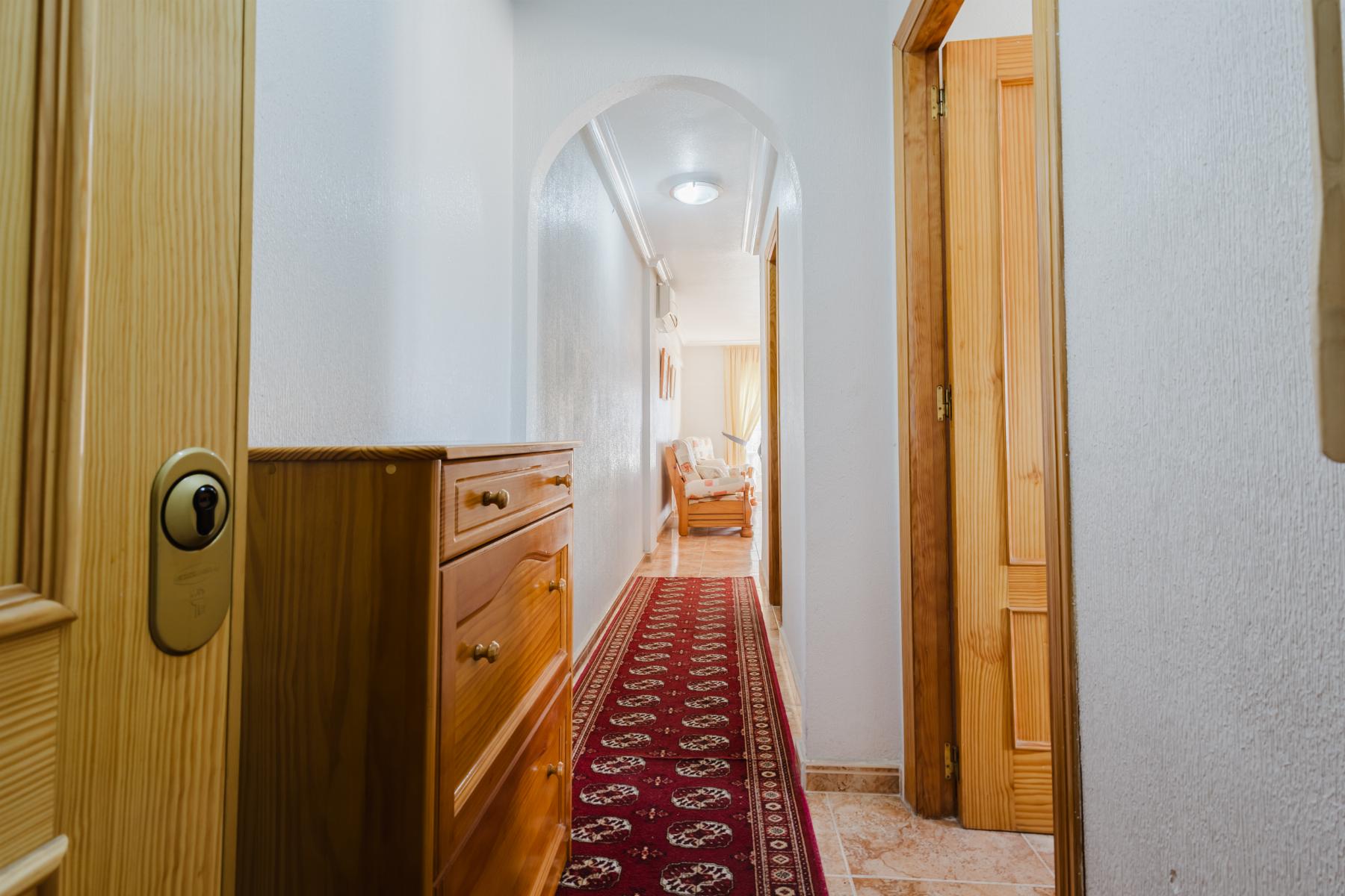 For sale - 3 Bedroom 2 Bathroom Apartment in Torrevieja - Costa Blanca  - Alicante