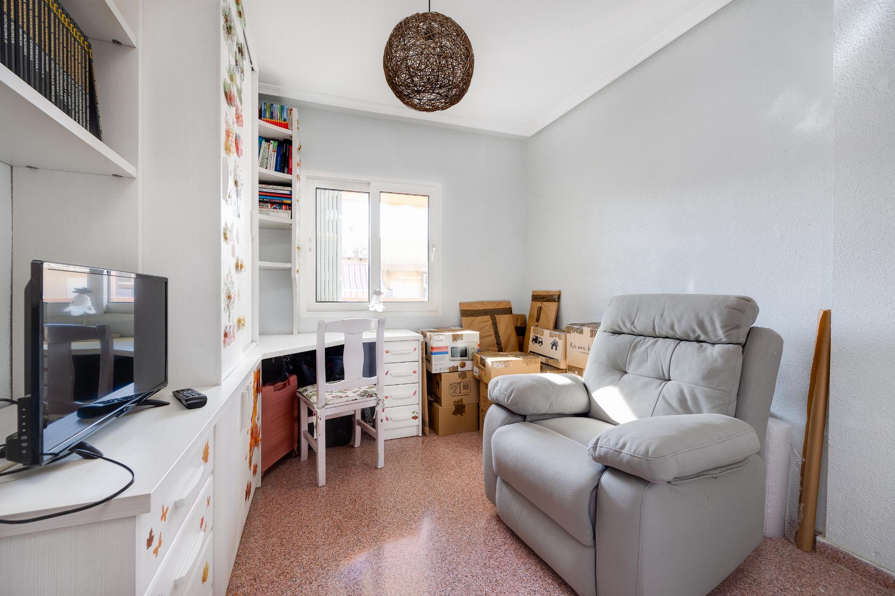 For sale - 2 Bedroom 2 Bathroom Apartment in Torrevieja - Costa Blanca  - Alicante