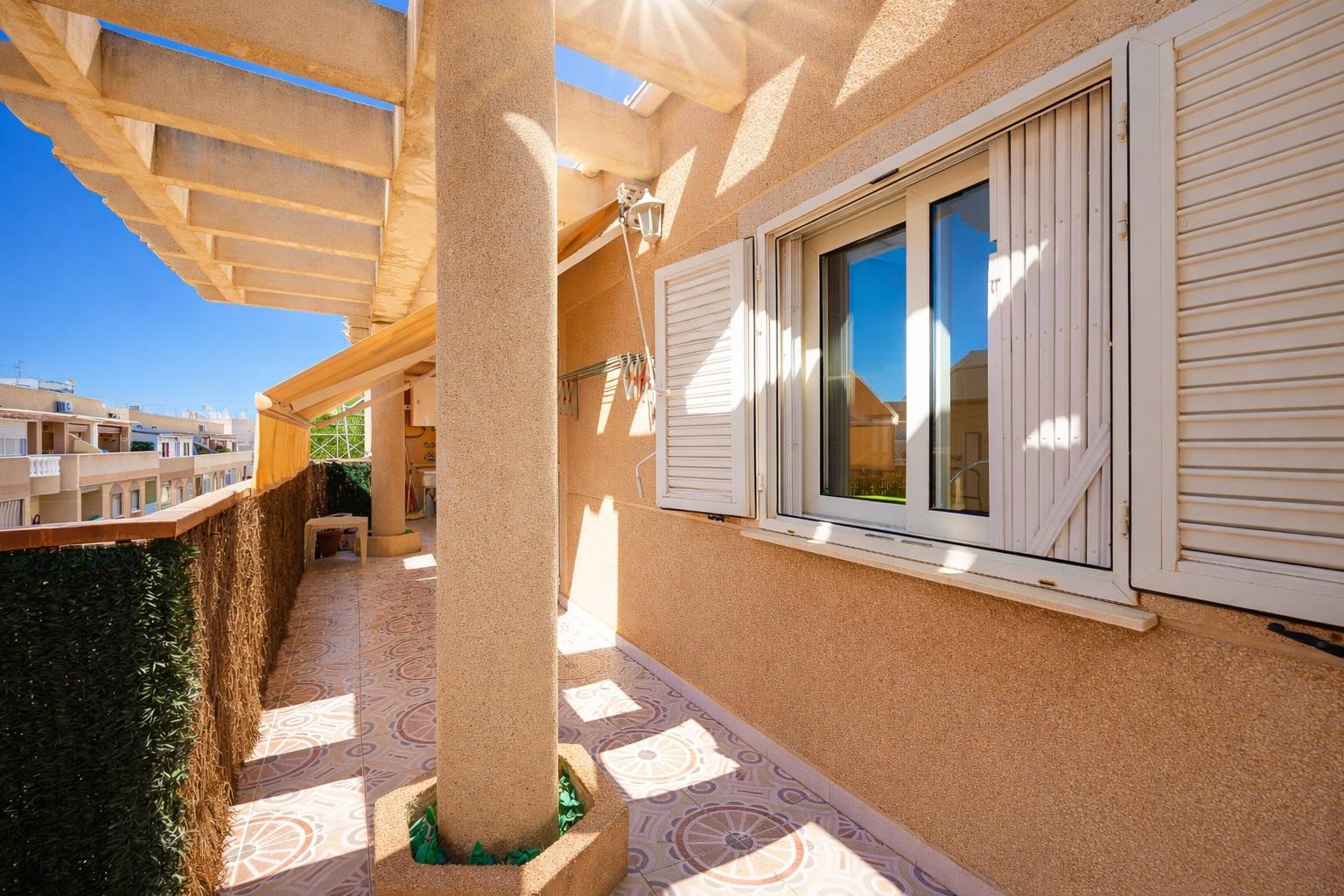 For sale - 2 Bedroom 2 Bathroom Apartment in Torrevieja - Costa Blanca  - Alicante