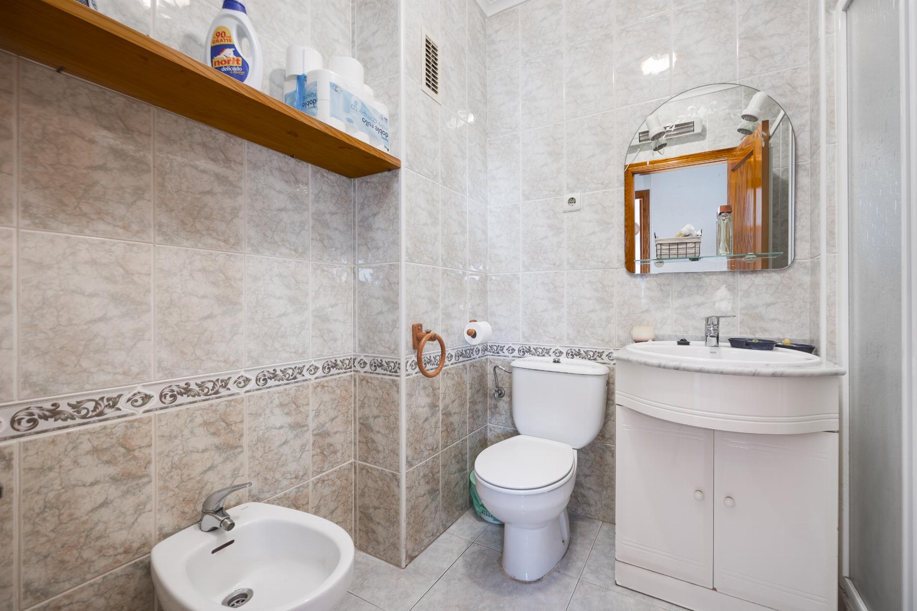For sale - 2 Bedroom 2 Bathroom Apartment in Torrevieja - Costa Blanca  - Alicante