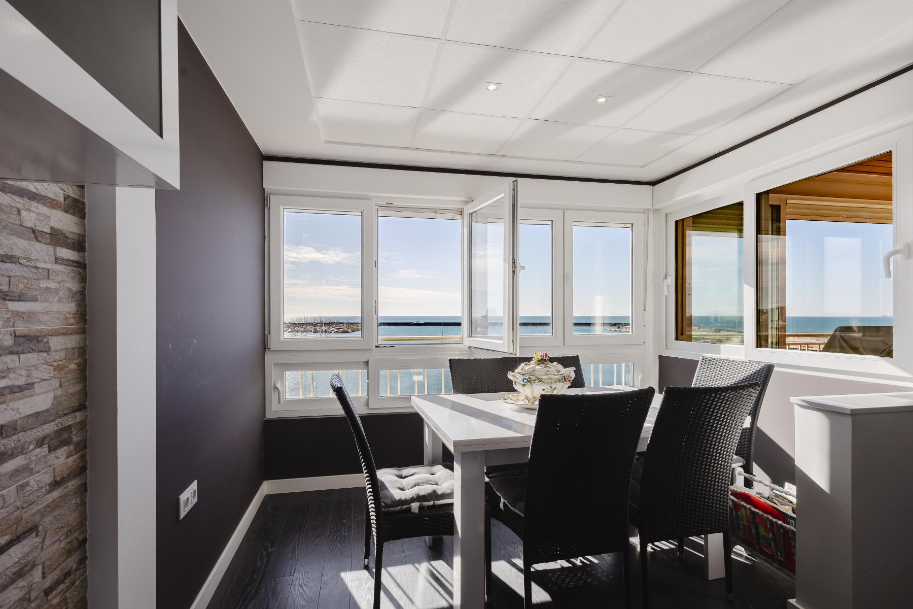 For sale - 3 Bedroom 2 Bathroom Apartment in Torrevieja - Costa Blanca  - Alicante