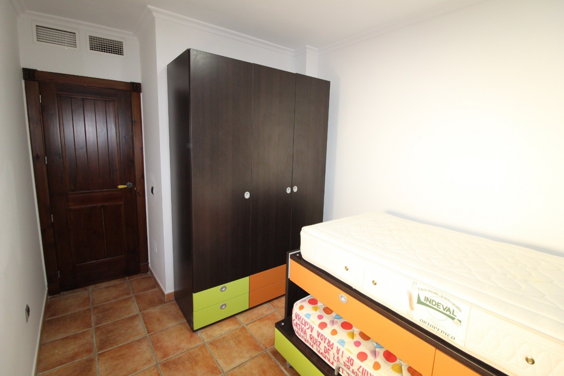 For sale - 3 Bedroom 3 Bathroom Townhouse in Catral - pueblo  - Costa Blanca (Alicante)