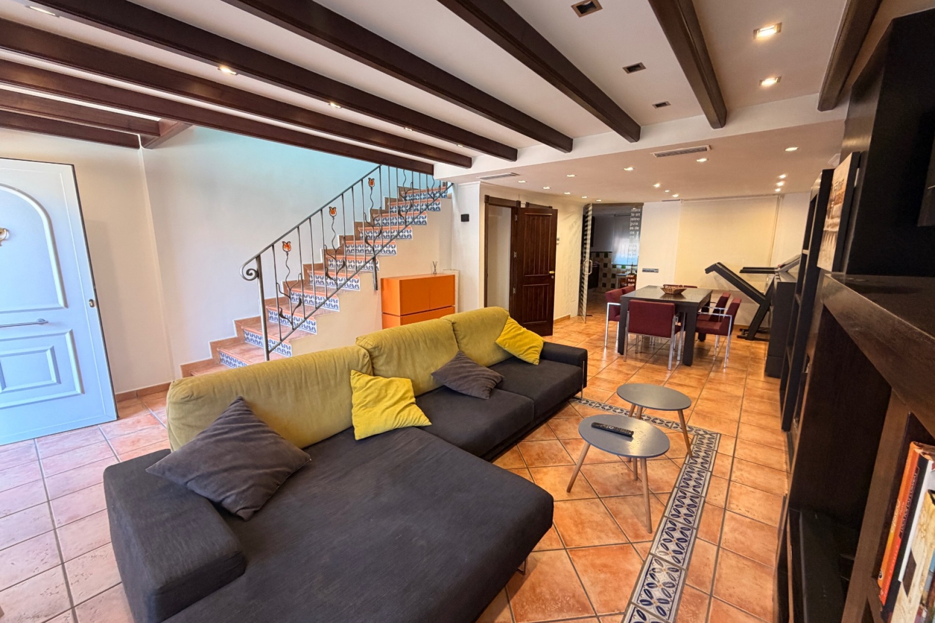 For sale - 3 Bedroom 3 Bathroom Townhouse in Catral - pueblo  - Alicante