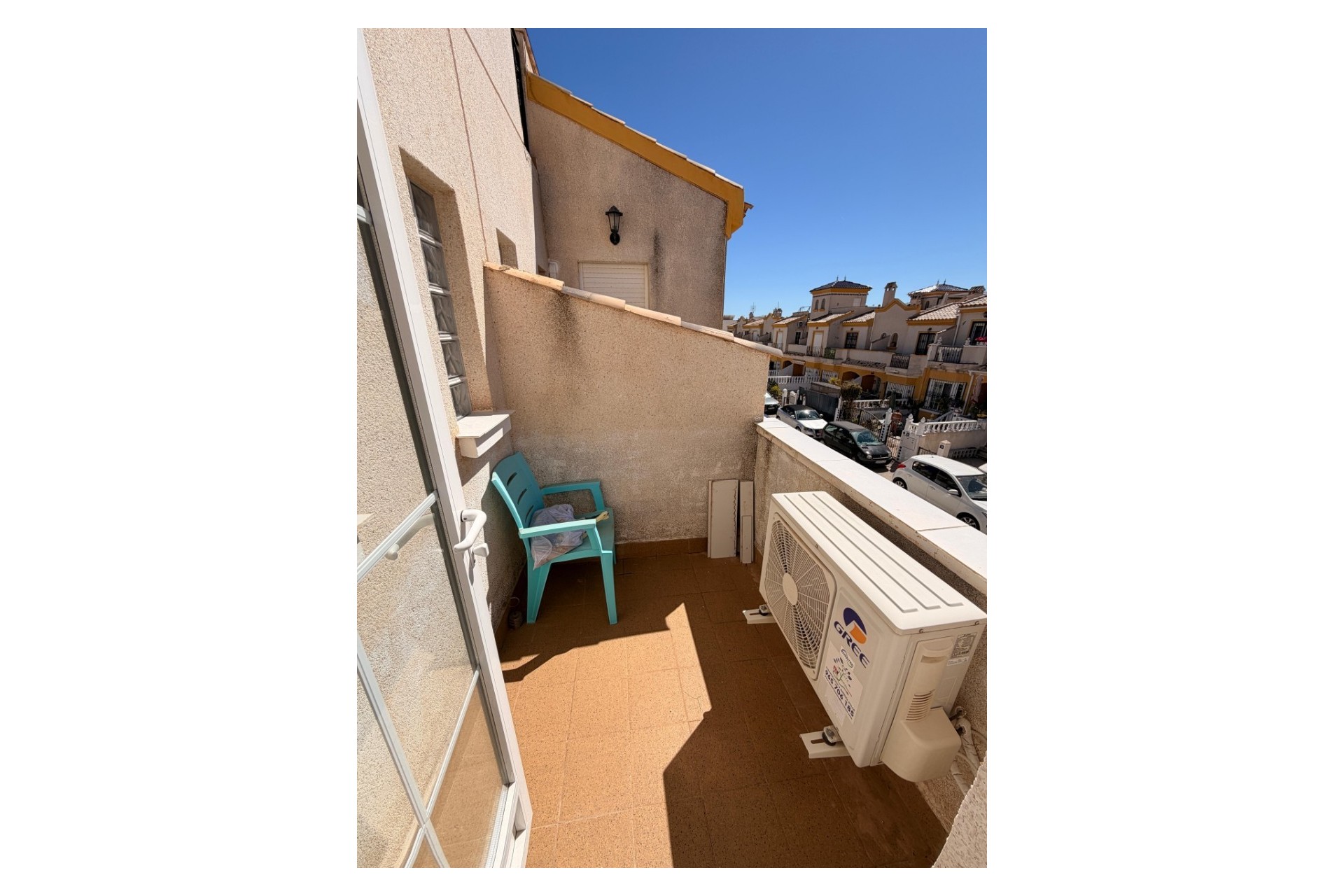For sale - 3 Bedroom 2 Bathroom Townhouse in El Raso - El Raso  - Alicante
