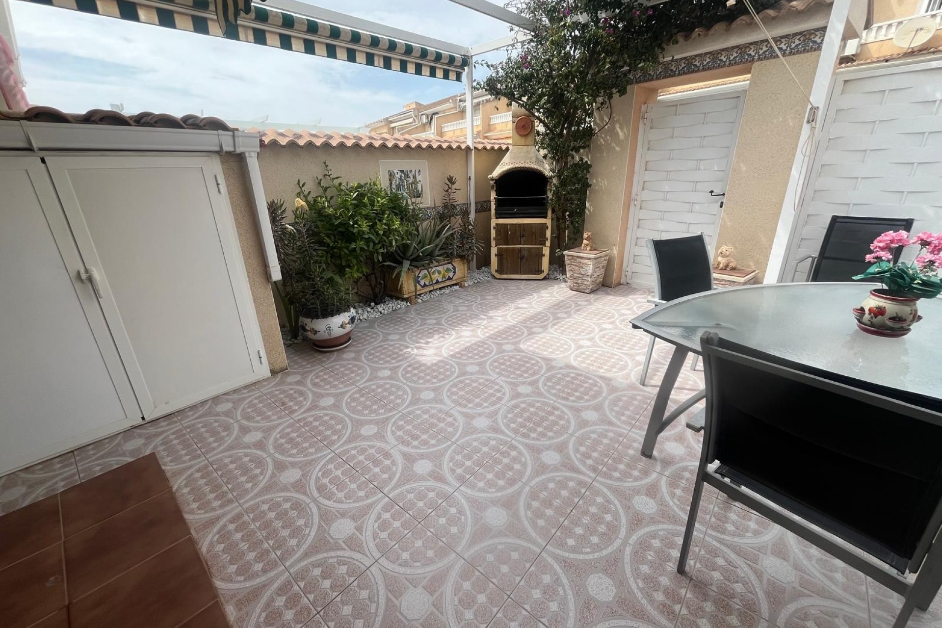 For sale - 2 Bedroom 2 Bathroom Townhouse in Dona Pepa Quesada - Dona Pepa  - Alicante
