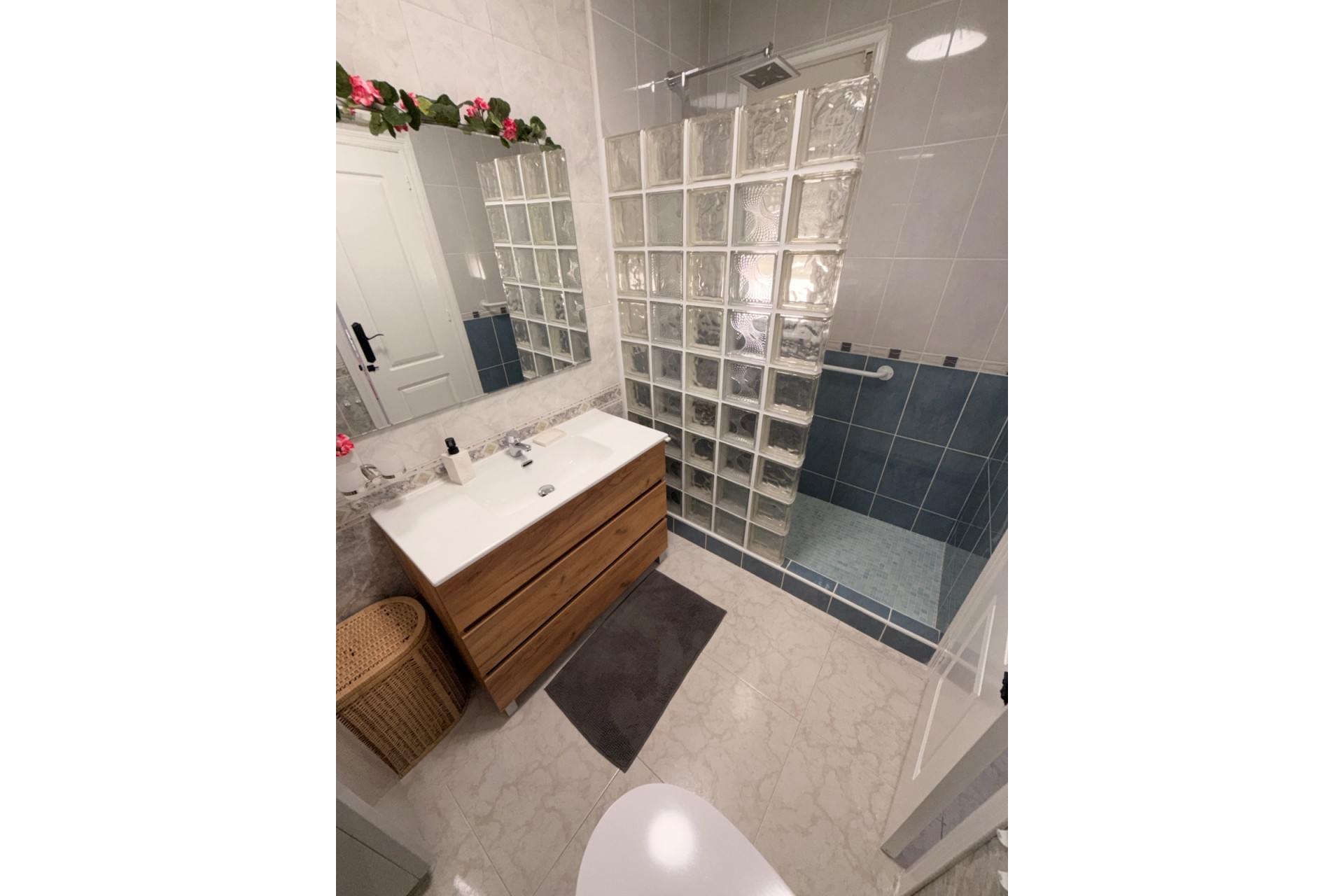 For sale - 2 Bedroom 2 Bathroom Townhouse in Dona Pepa Quesada - Dona Pepa  - Alicante