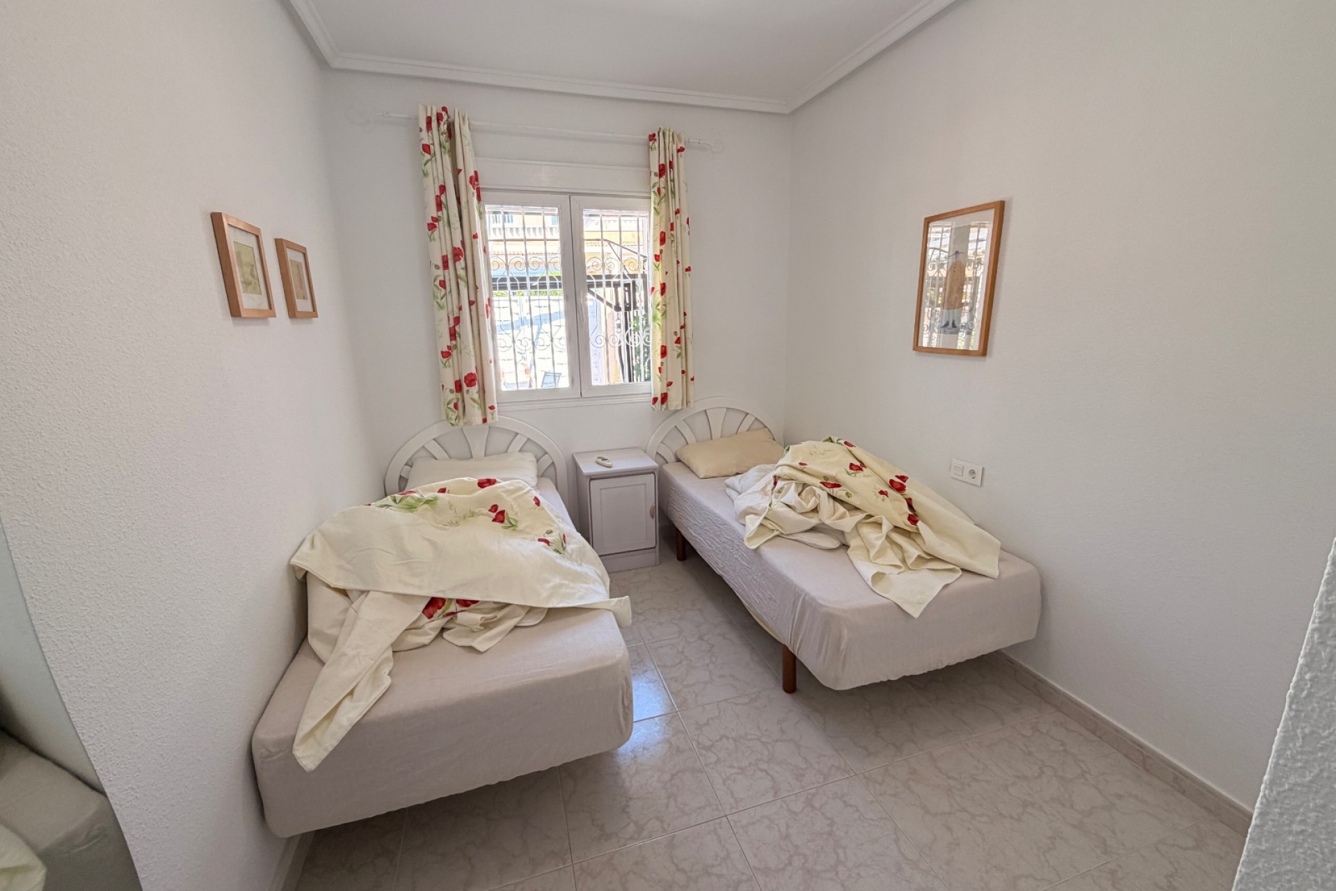 For sale - 2 Bedroom 2 Bathroom Townhouse in Dona Pepa Quesada - Dona Pepa  - Alicante