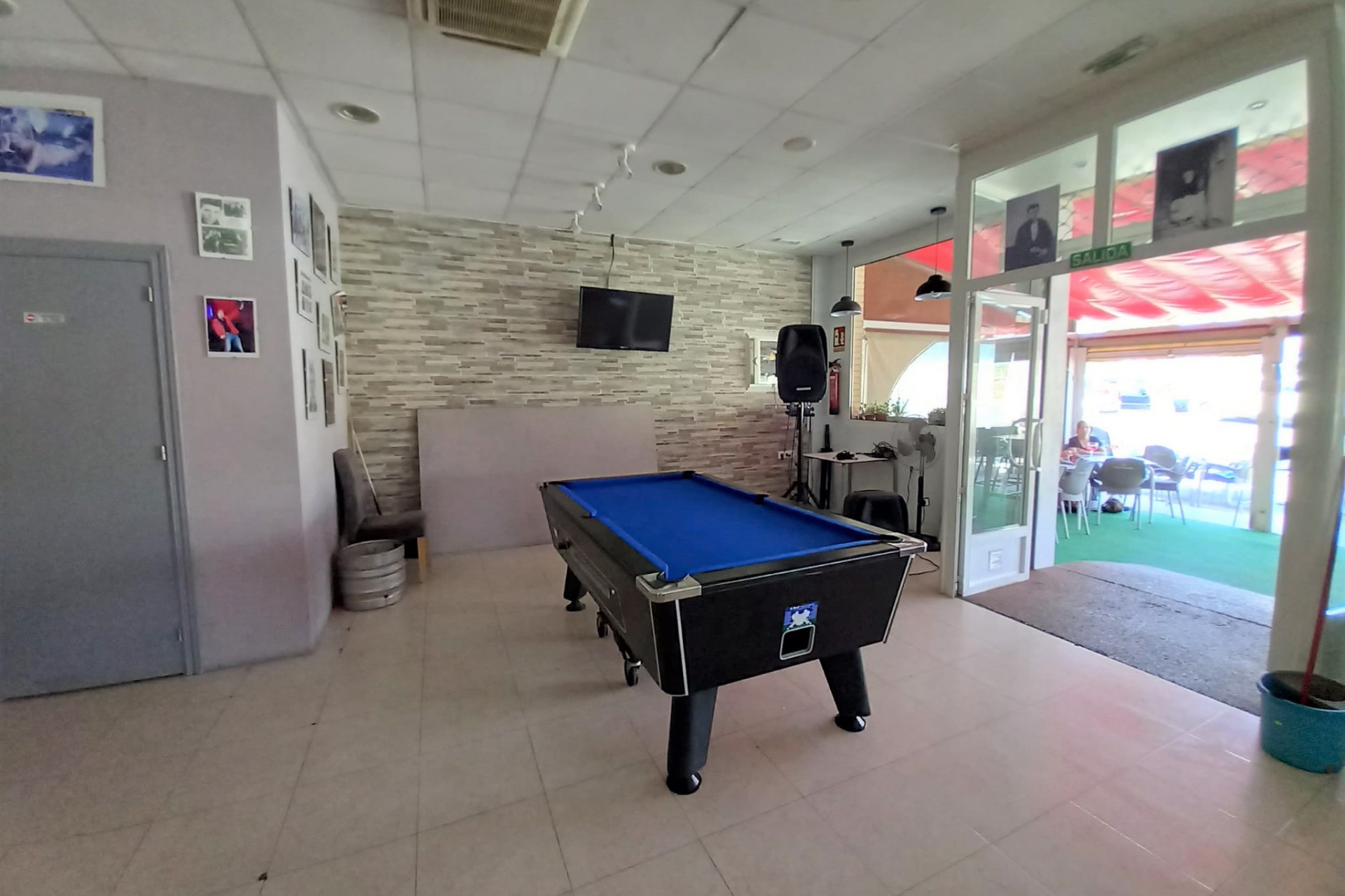 For sale - 2 Bathroom Commercial in Guardamar del Segura - Guardamar del Segura  - Costa Blanca (Alicante)