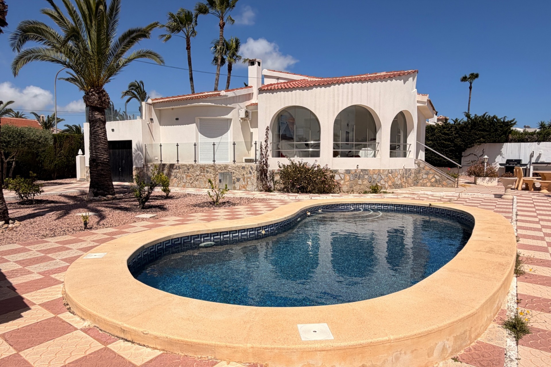 For sale - 3 Bedroom 2 Bathroom Villa Detached in Ciudad Quesada - Ciudad Quesada  - Alicante