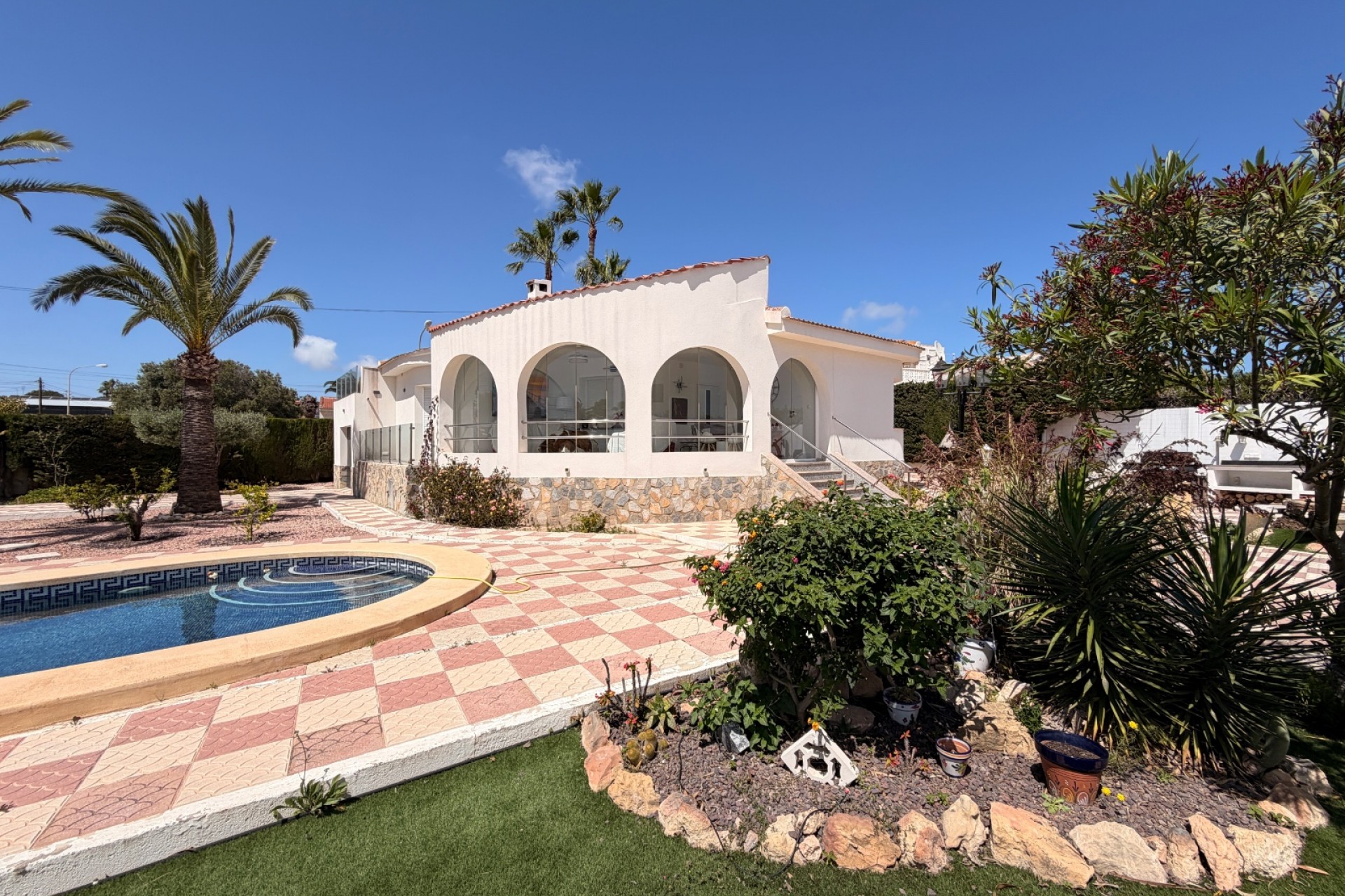 For sale - 3 Bedroom 2 Bathroom Villa Detached in Ciudad Quesada - Ciudad Quesada  - Alicante