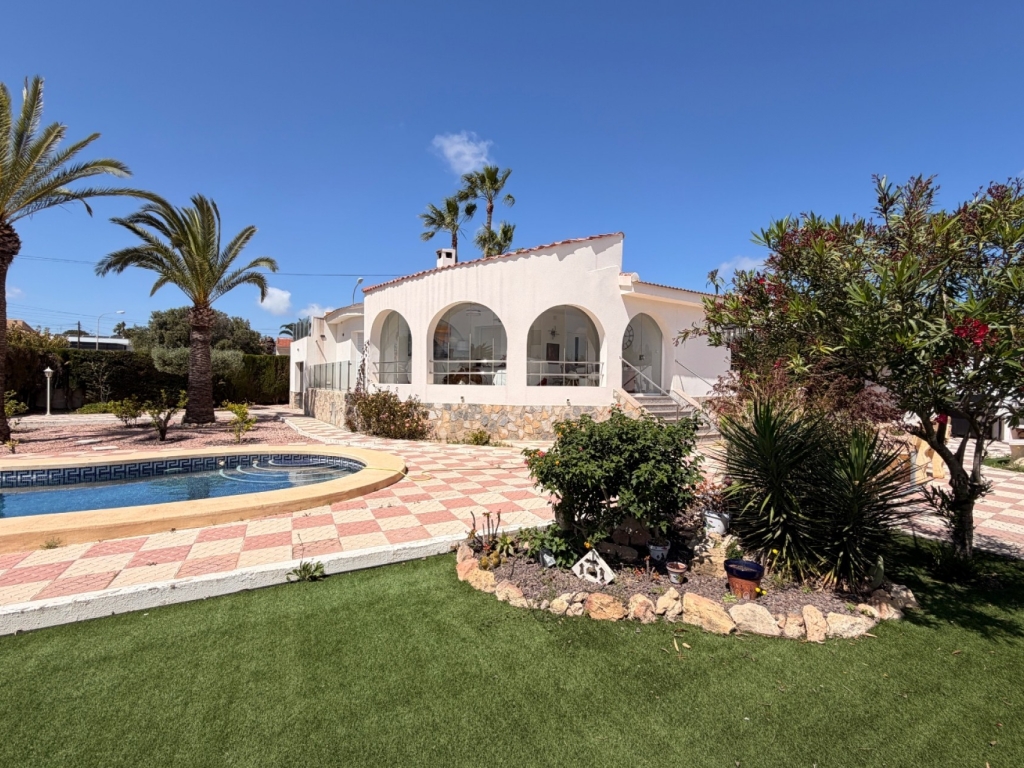 3 Bedroom 2 Bathroom Villa Detached in Ciudad Quesada