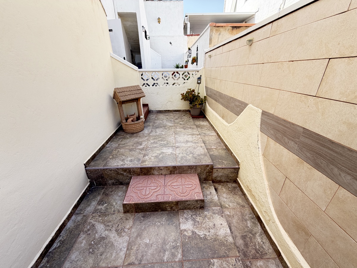 For sale - 2 Bedroom 1 Bathroom Bungalow in San Miguel De Salinas - , San Miguel De Salinas, Alicante, Spain - Alicante