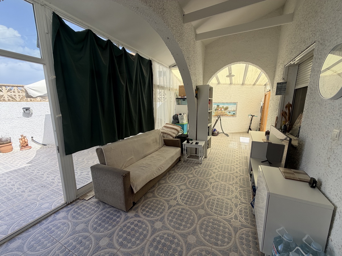 For sale - 2 Bedroom 1 Bathroom Bungalow in Villamartin - , Villamartin, Alicante, Spain - Alicante