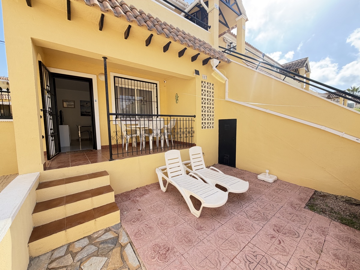 For sale - 2 Bedroom 1 Bathroom Apartment in Villamartin - , Villamartin, Alicante, Spain - Alicante