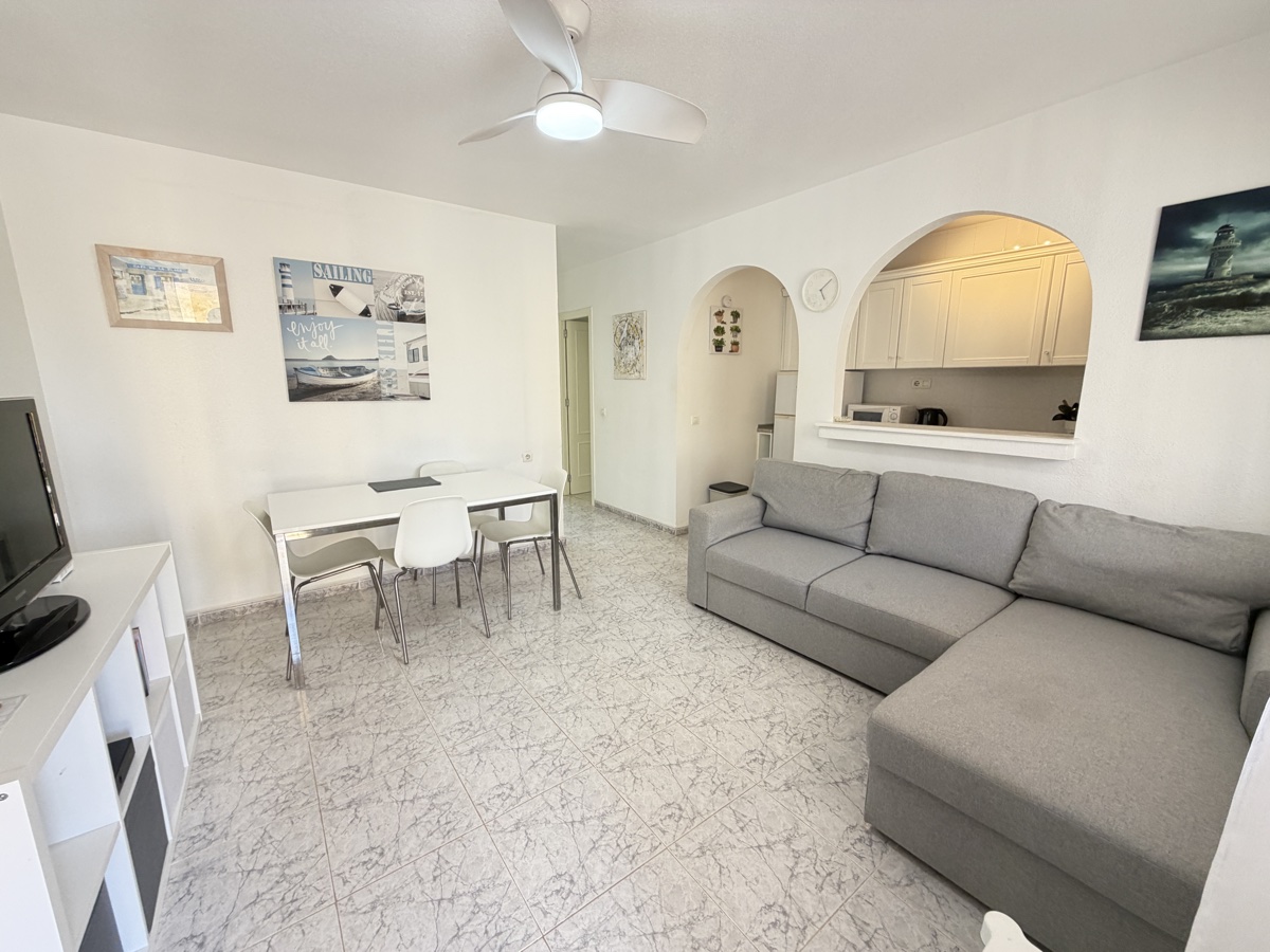 For sale - 2 Bedroom 1 Bathroom Apartment in Villamartin - , Villamartin, Alicante, Spain - Alicante