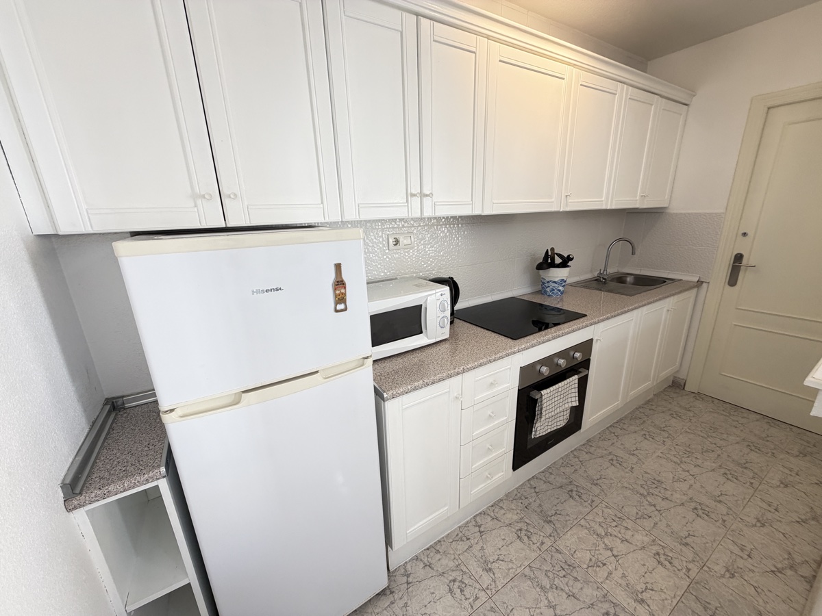 For sale - 2 Bedroom 1 Bathroom Apartment in Villamartin - , Villamartin, Alicante, Spain - Alicante