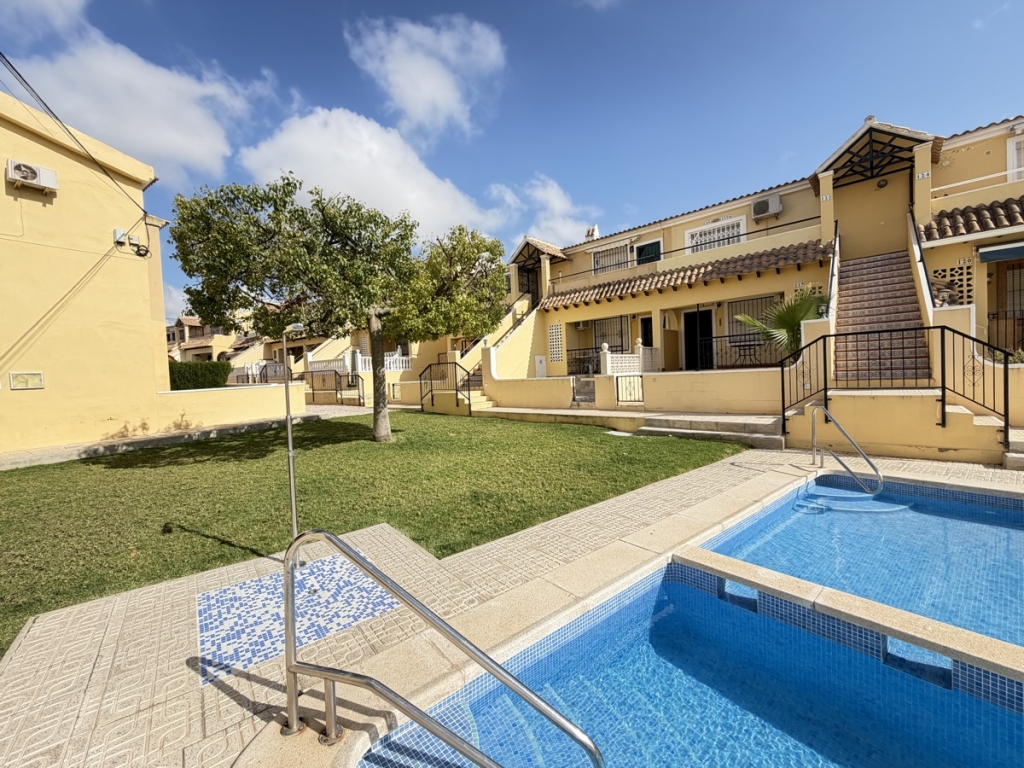 2 Bedroom 1 Bathroom Apartment in Villamartin