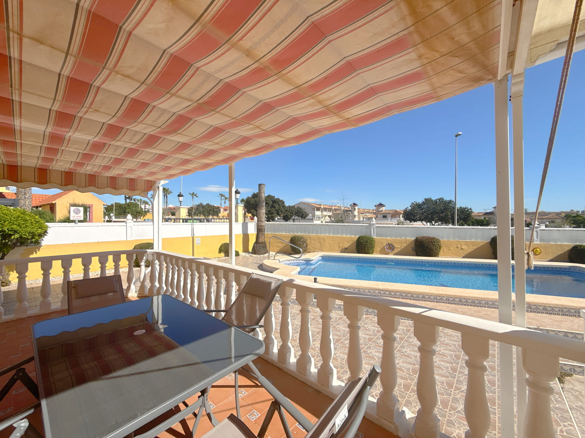 For sale - 3 Bedroom 2 Bathroom Villa in Cabo Roig>La Regia -  - Orihuela Costa