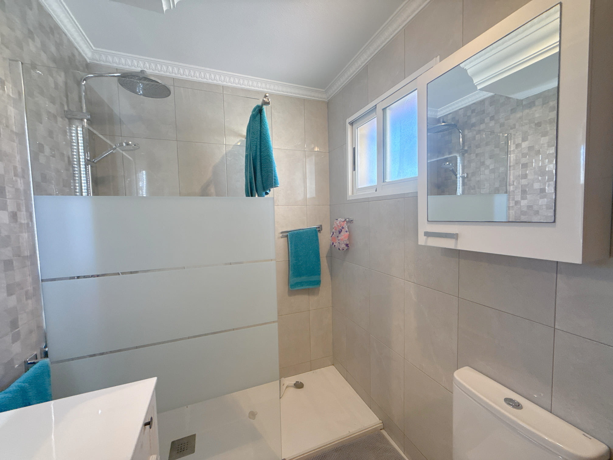 For sale - 3 Bedroom 2 Bathroom Villa in Cabo Roig>La Regia -  - Orihuela Costa