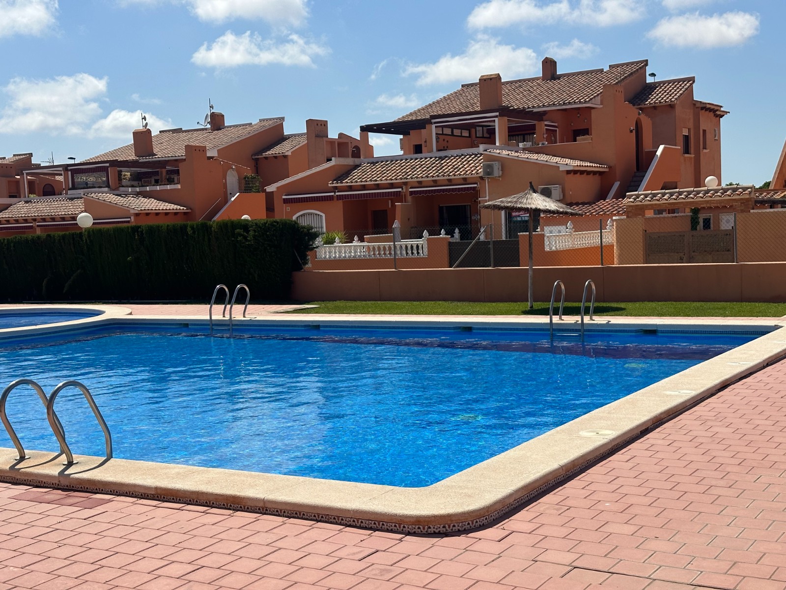For sale - 3 Bedroom 1 Bathroom Apartment in Torrevieja - Aguas Nuevas  - Alicante