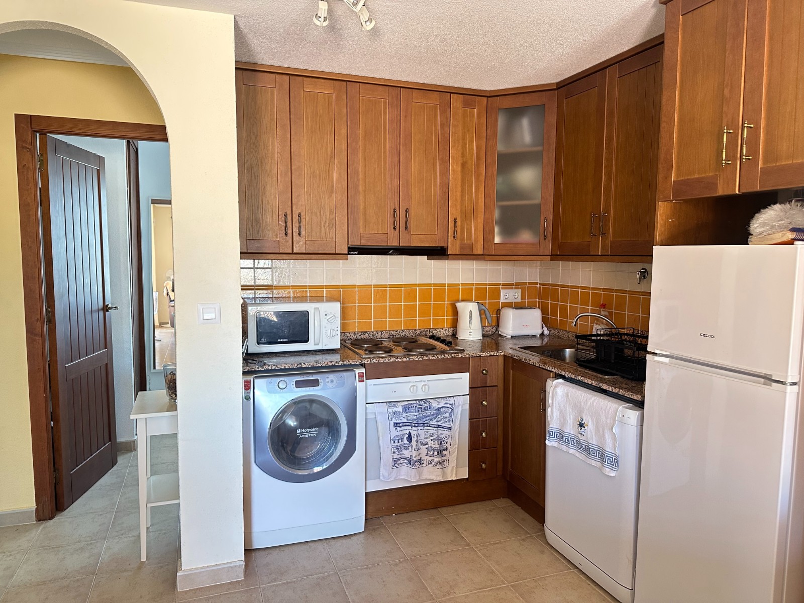 For sale - 3 Bedroom 1 Bathroom Apartment in Torrevieja - Aguas Nuevas  - Alicante