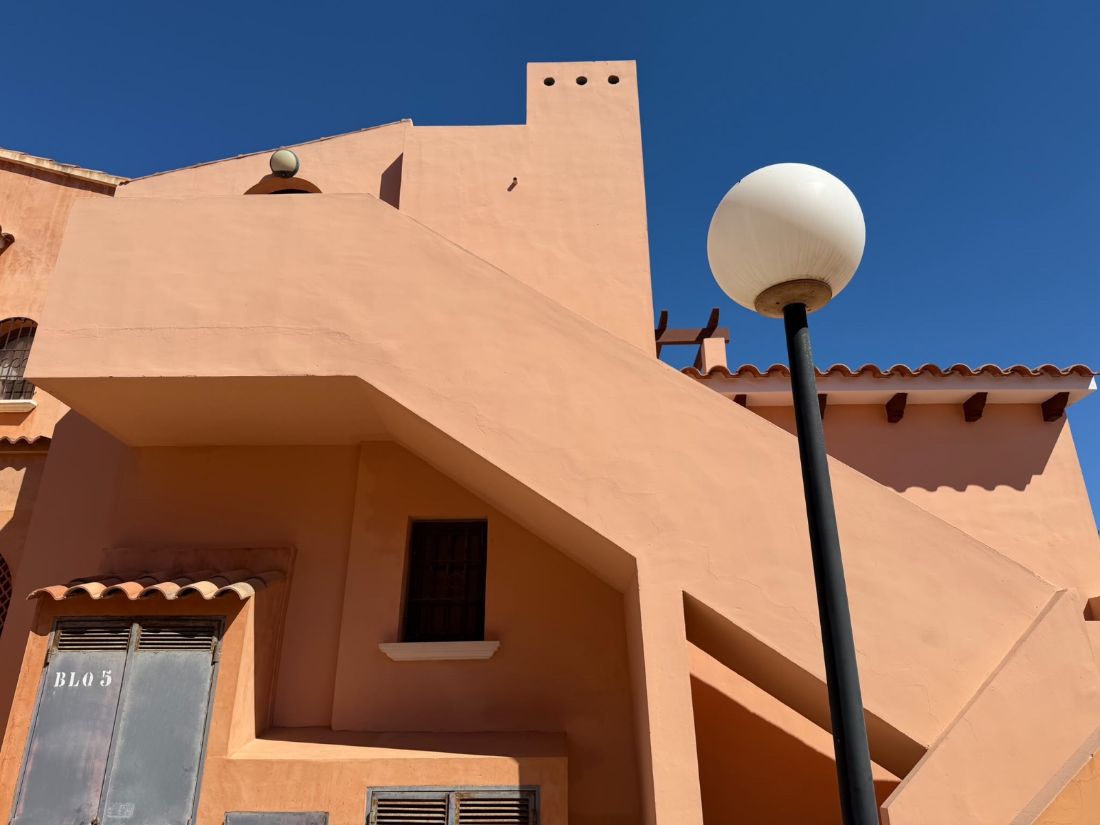 For sale - 3 Bedroom 1 Bathroom Apartment in Torrevieja - Aguas Nuevas  - Alicante