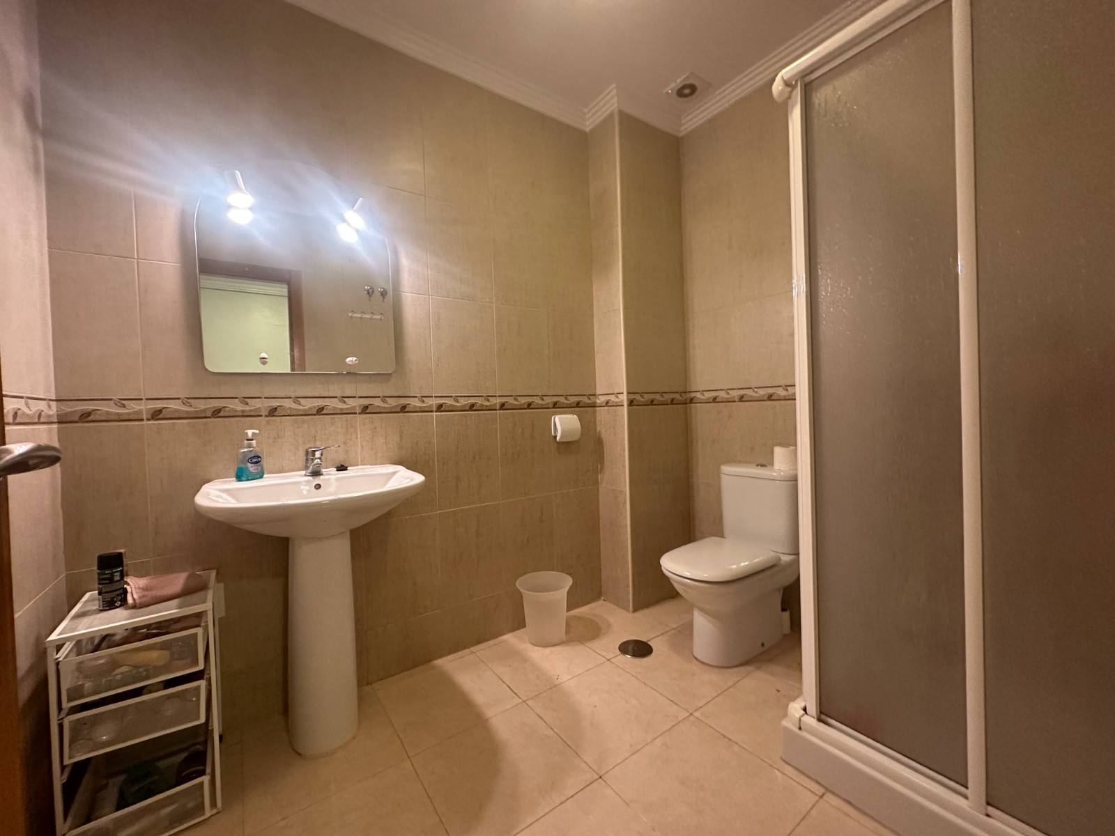 For sale - 4 Bedroom 3 Bathroom Apartment in Jacarilla - Jacarilla  - Alicante