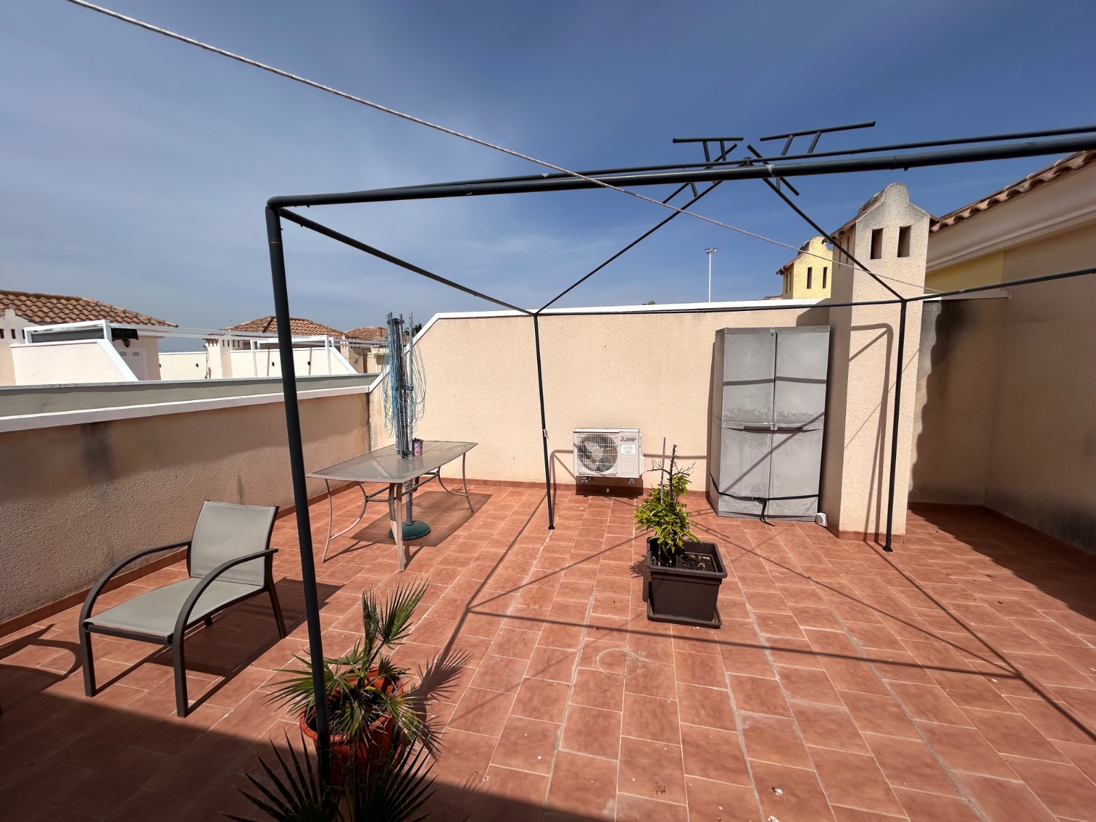 For sale - 2 Bedroom 2 Bathroom Apartment in Jacarilla - Jacarilla  - Alicante