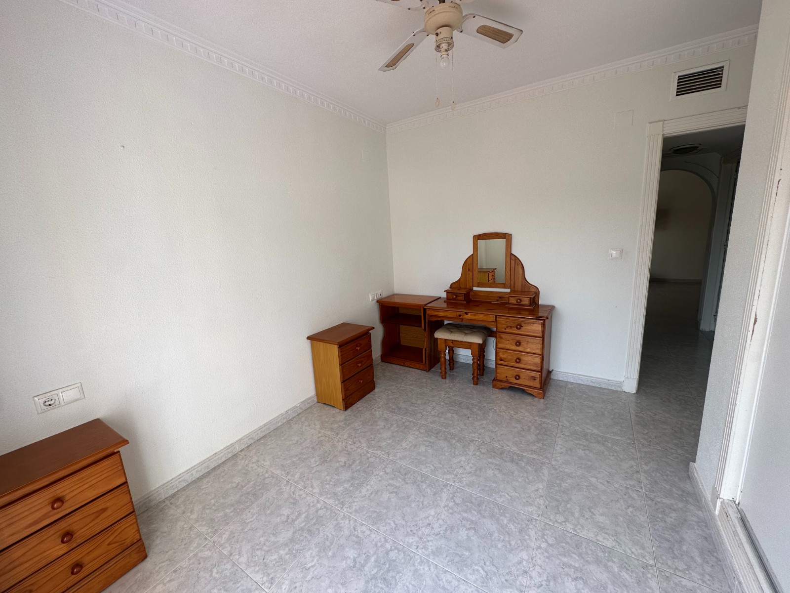 For sale - 2 Bedroom 1 Bathroom Apartment in Algorfa - Algorfa  - Alicante