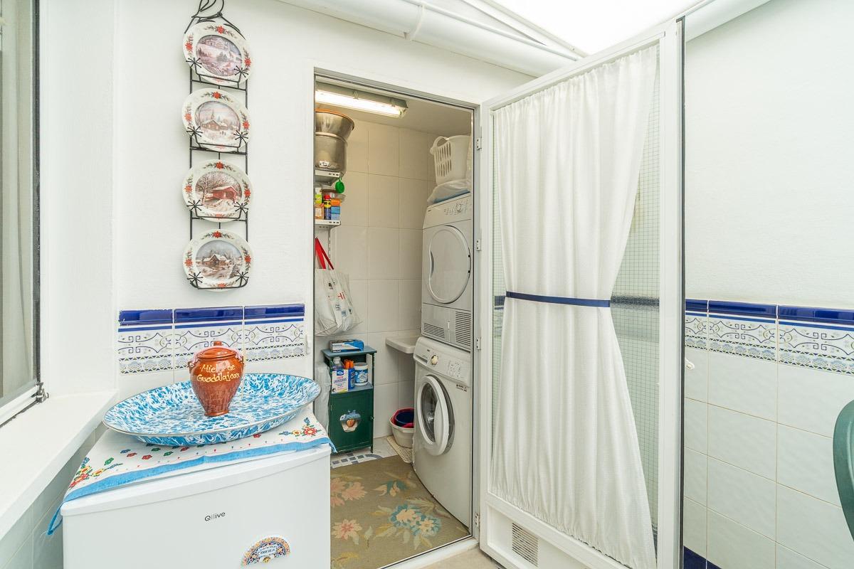 For sale - 3 Bedroom 2 Bathroom Terraced house in Villamartin - PAU26  - Alicante