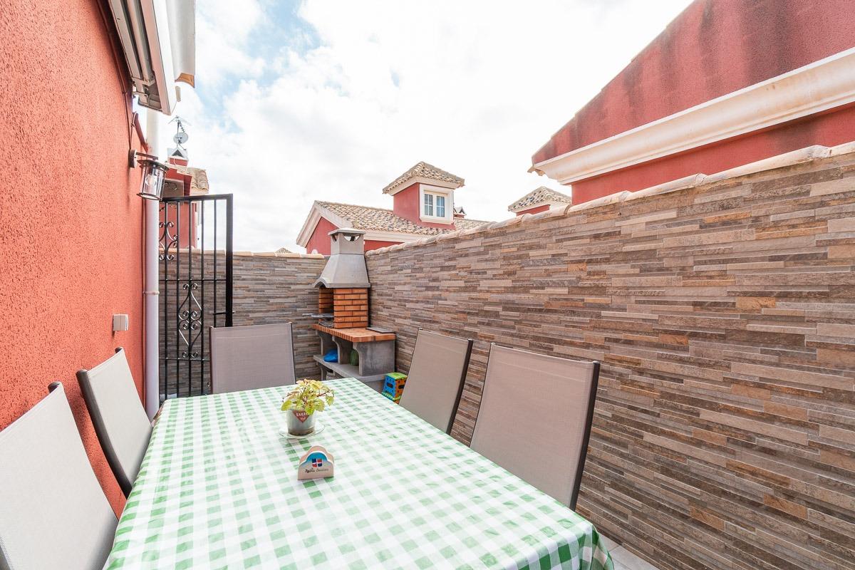 For sale - 3 Bedroom 2 Bathroom Terraced house in Villamartin - PAU26  - Alicante