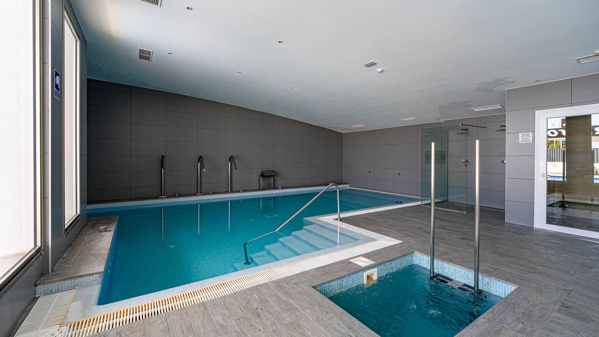 For sale - 2 Bedroom 2 Bathroom Apartamento in Orihuela-Costa - Los Dolses  - Alicante