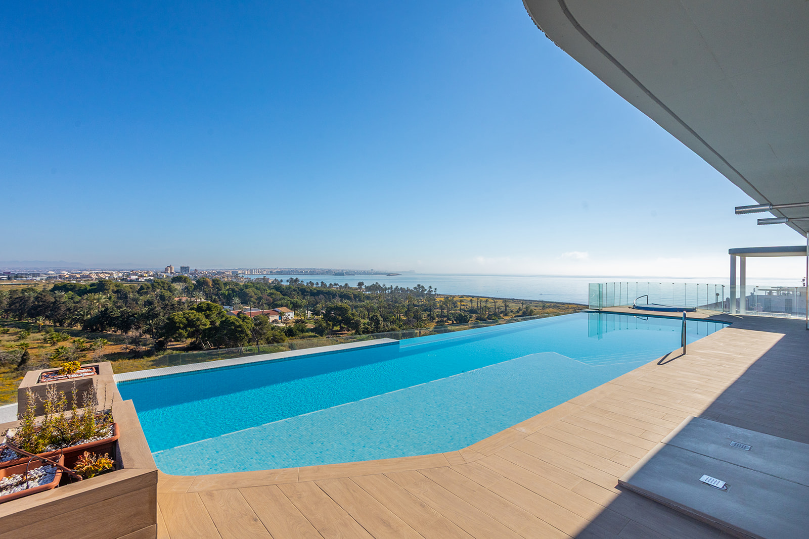 For sale - 2 Bedroom 2 Bathroom Apartment in Torrevieja - Rocio del Mar  - Alicante