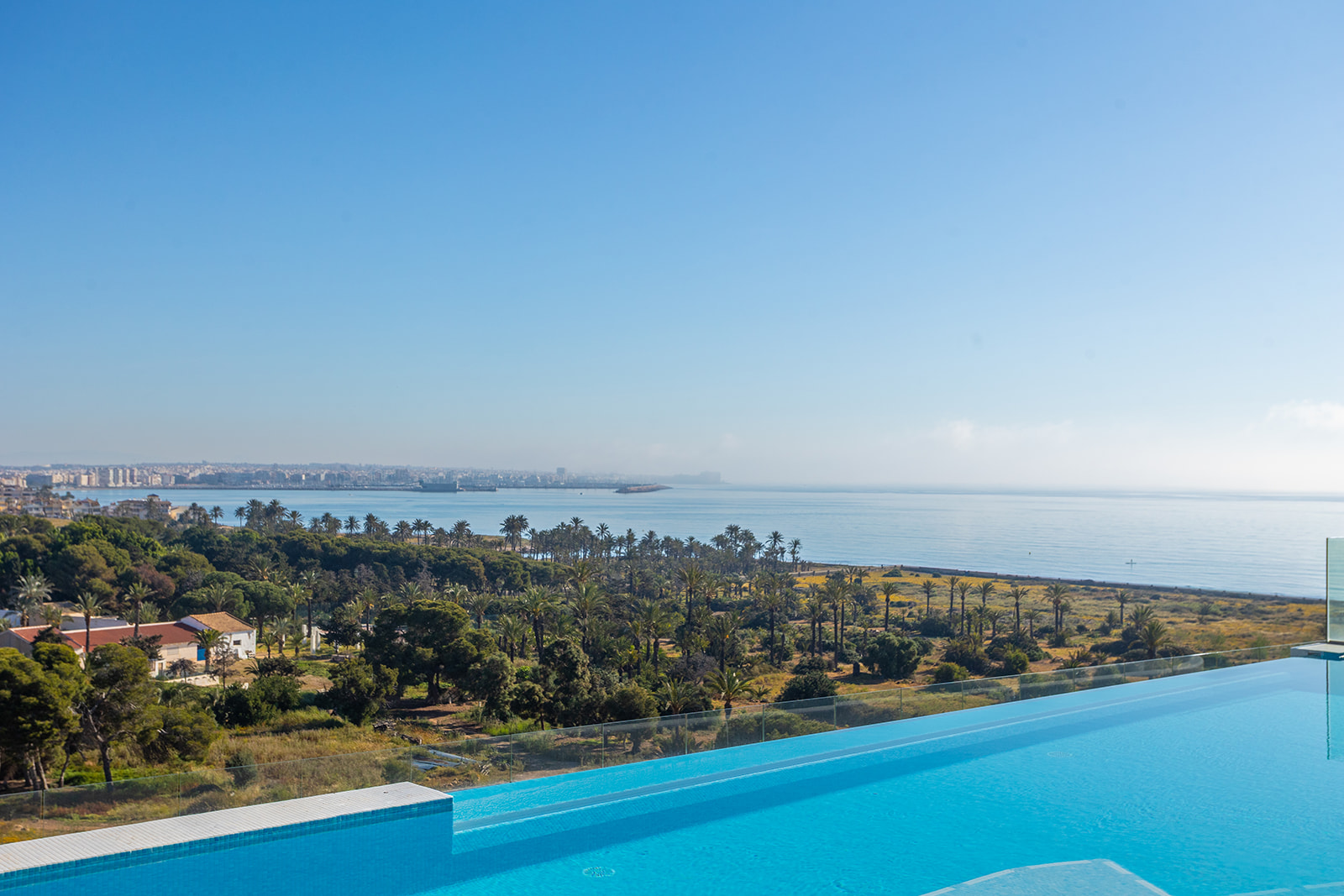 For sale - 2 Bedroom 2 Bathroom Apartment in Torrevieja - Rocio del Mar  - Alicante