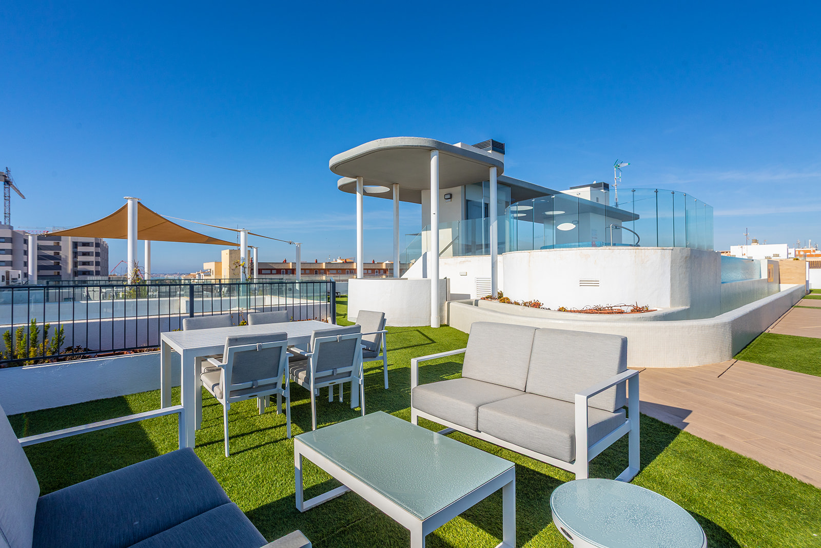 For sale - 2 Bedroom 2 Bathroom Apartment in Torrevieja - Rocio del Mar  - Alicante