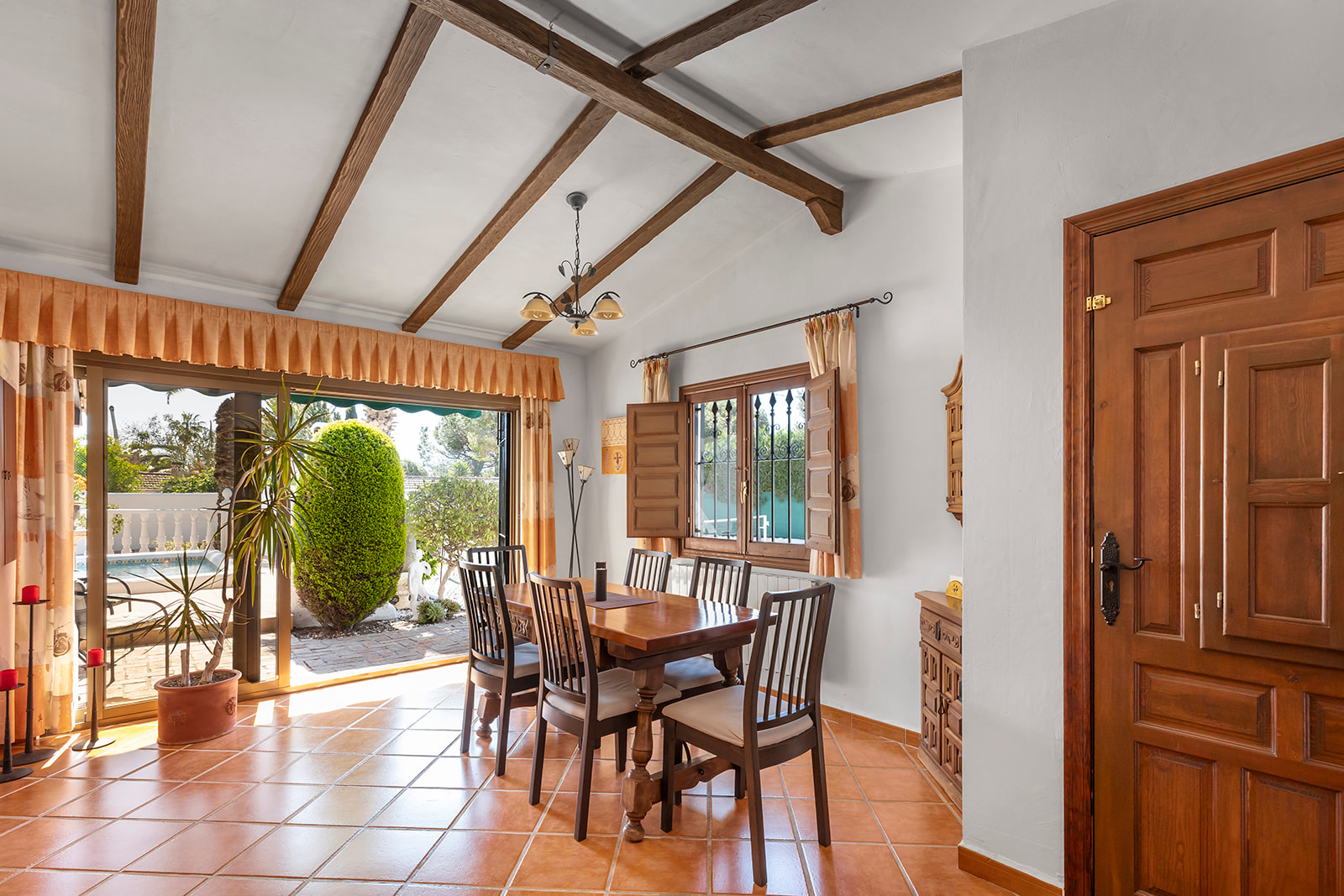 For sale - 3 Bedroom 2 Bathroom Villa in Orihuela - Orihuela Costa  - Alicante